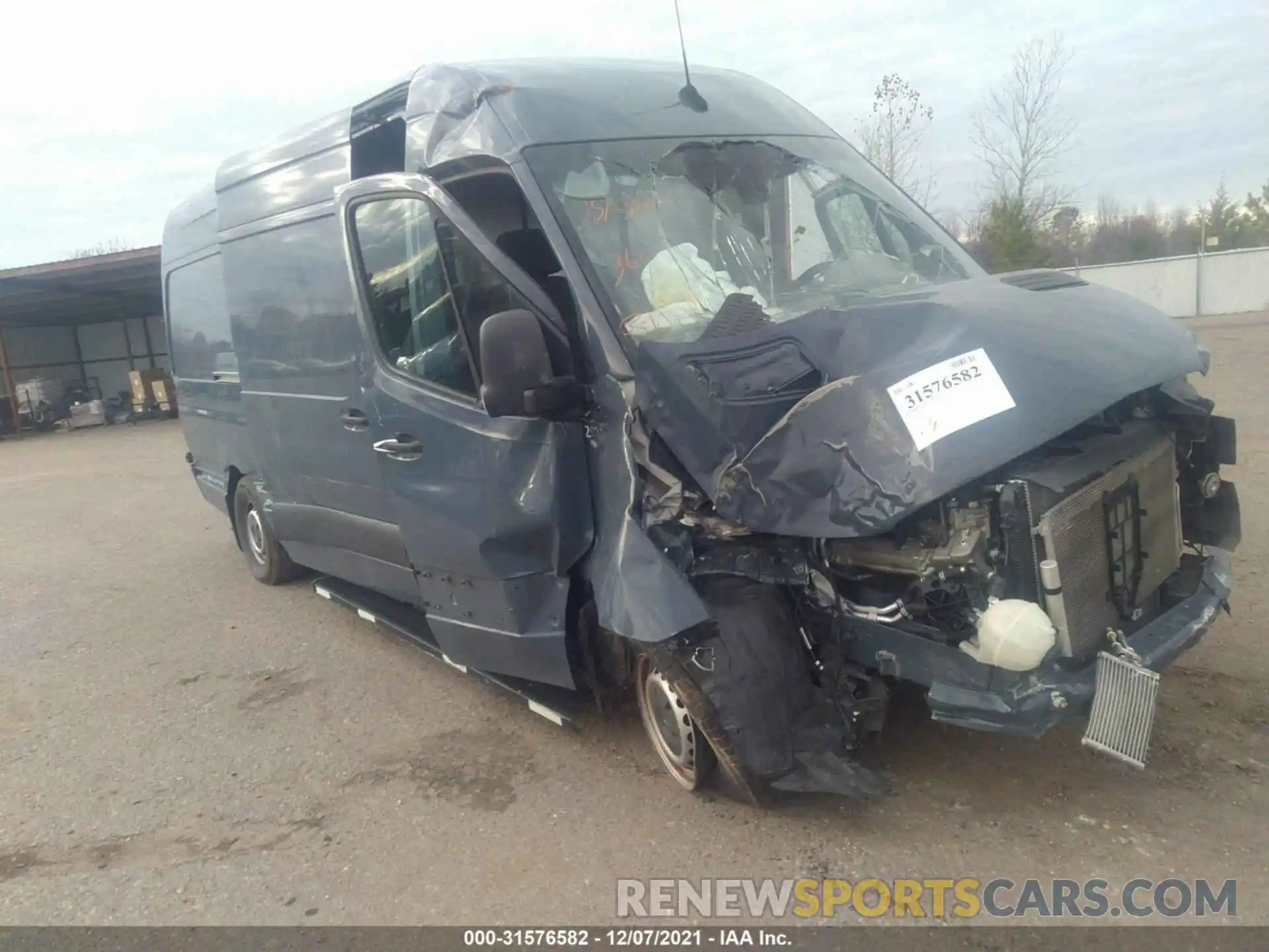 1 Photograph of a damaged car WD4PF1CD0KP148697 MERCEDES-BENZ SPRINTER VAN 2019