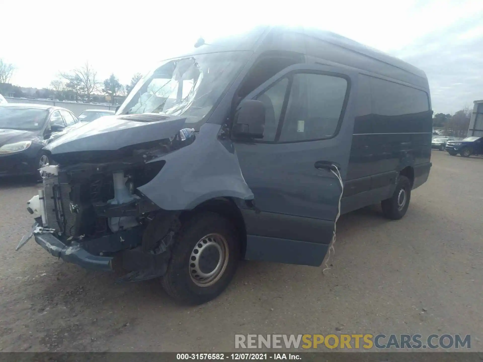 2 Фотография поврежденного автомобиля WD4PF1CD0KP148697 MERCEDES-BENZ SPRINTER VAN 2019