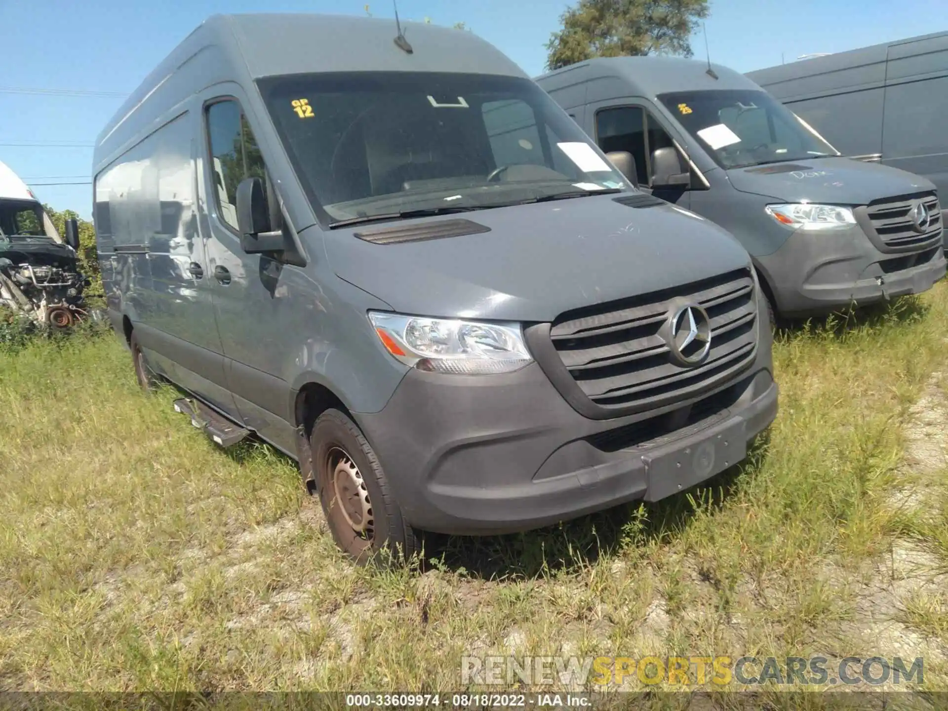 1 Фотография поврежденного автомобиля WD4PF1CD0KP150658 MERCEDES-BENZ SPRINTER VAN 2019