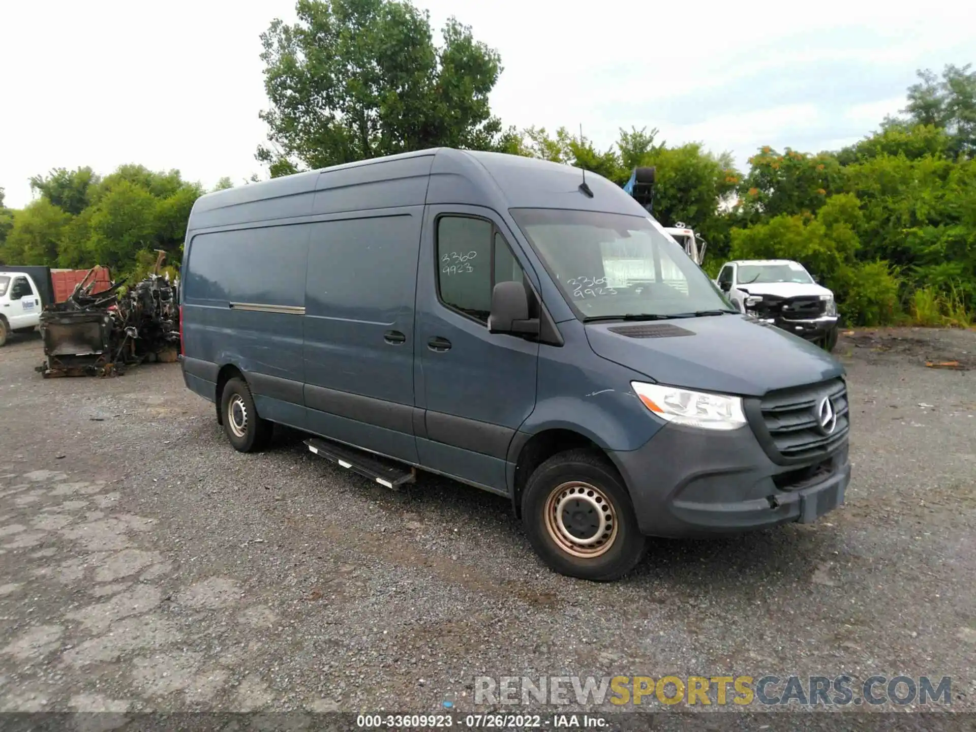 1 Photograph of a damaged car WD4PF1CD1KP122416 MERCEDES-BENZ SPRINTER VAN 2019