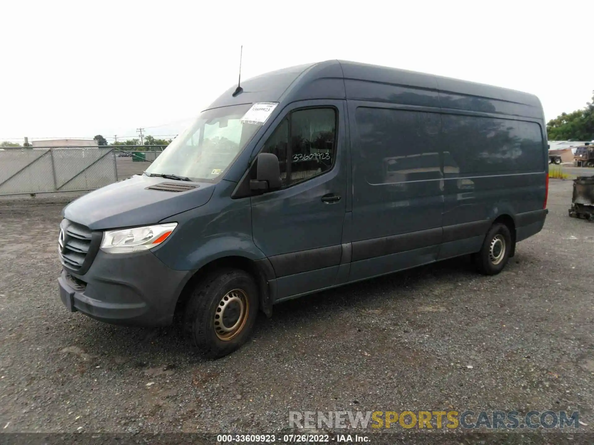 2 Фотография поврежденного автомобиля WD4PF1CD1KP122416 MERCEDES-BENZ SPRINTER VAN 2019