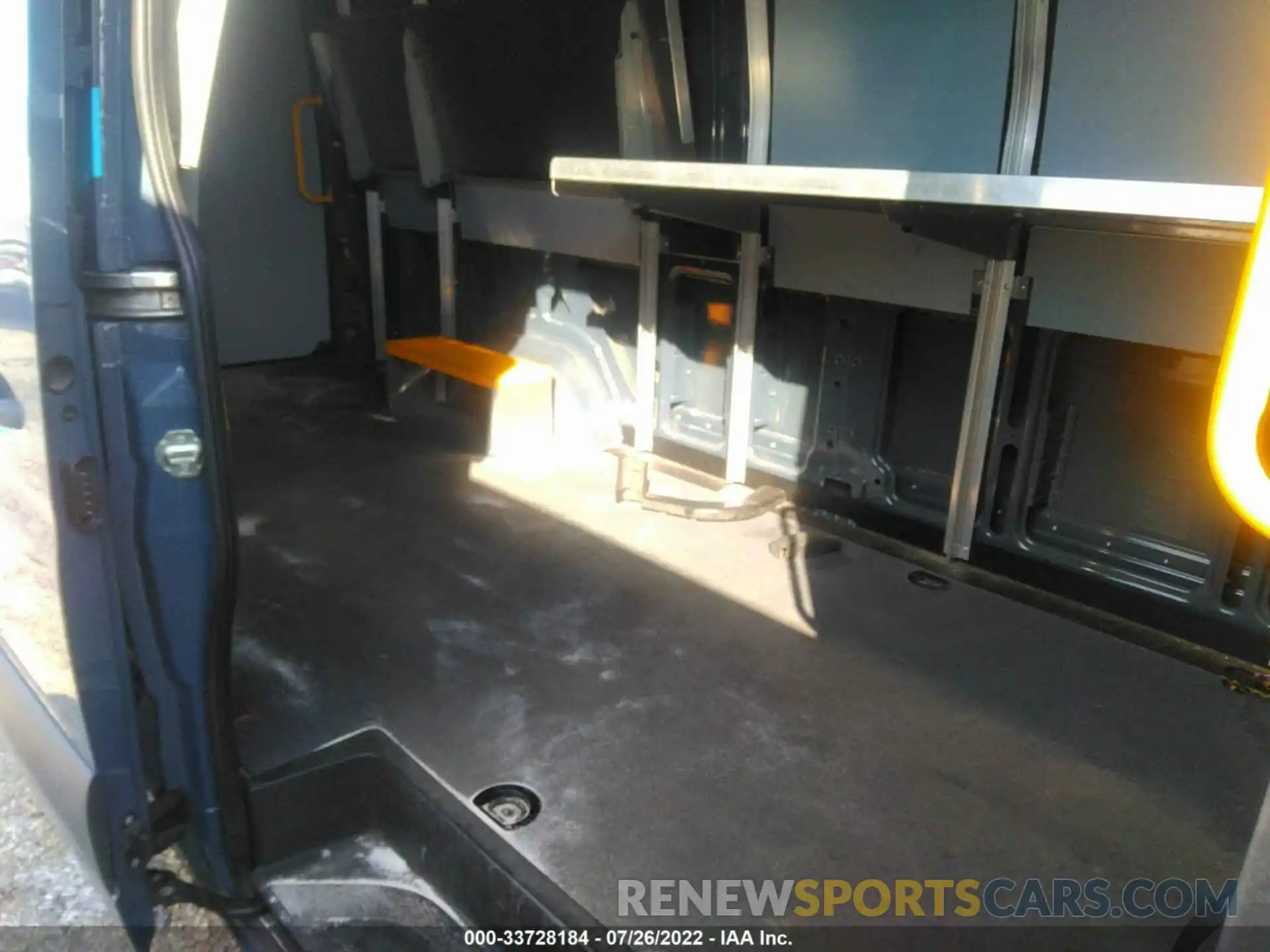 8 Photograph of a damaged car WD4PF1CD1KP133075 MERCEDES-BENZ SPRINTER VAN 2019