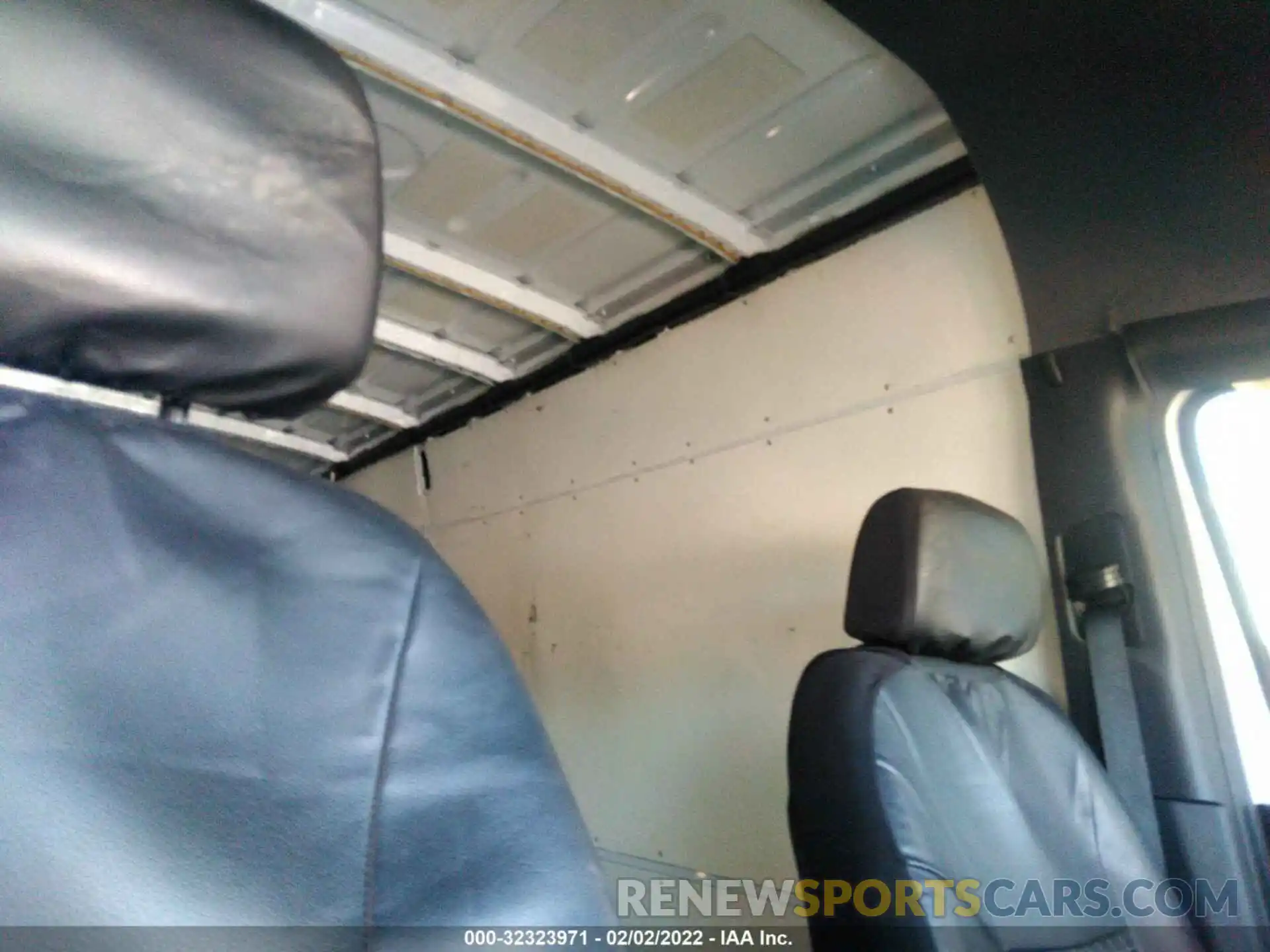 8 Photograph of a damaged car WD4PF1CD2KP177229 MERCEDES-BENZ SPRINTER VAN 2019