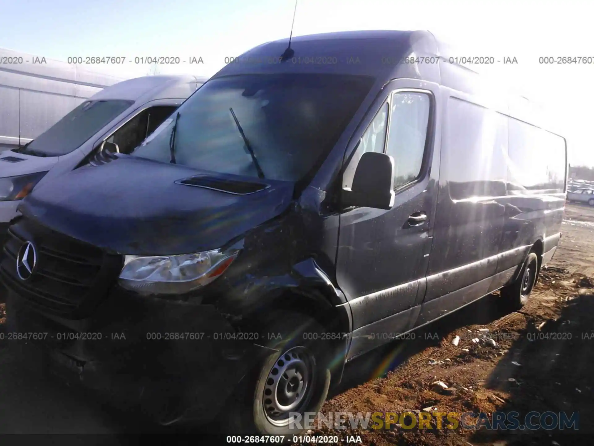 2 Фотография поврежденного автомобиля WD4PF1CD3KP109182 MERCEDES-BENZ SPRINTER VAN 2019