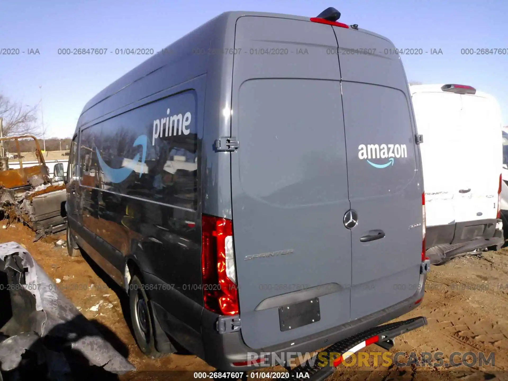 3 Фотография поврежденного автомобиля WD4PF1CD3KP109182 MERCEDES-BENZ SPRINTER VAN 2019