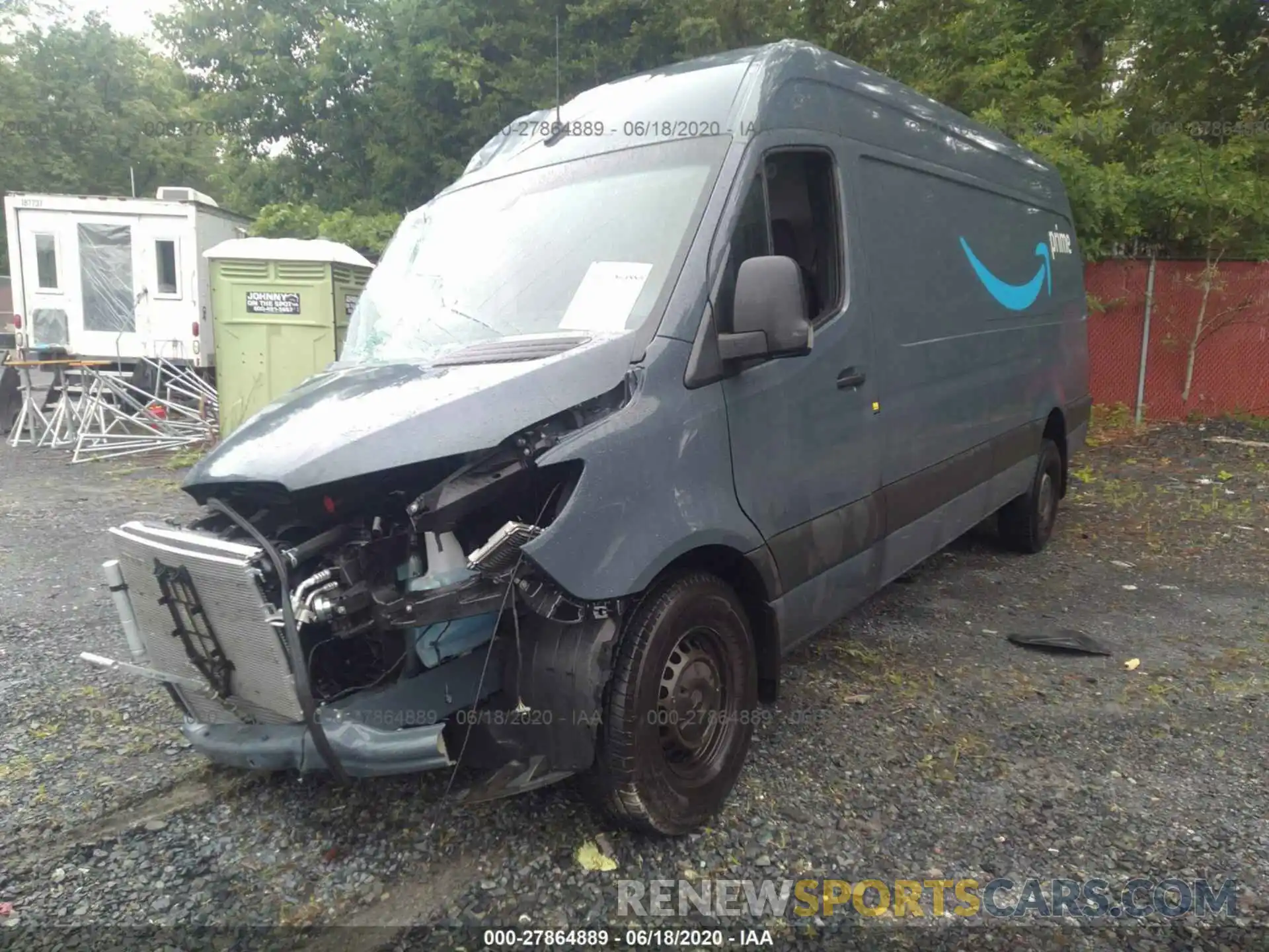 2 Фотография поврежденного автомобиля WD4PF1CD3KP146359 MERCEDES-BENZ SPRINTER VAN 2019