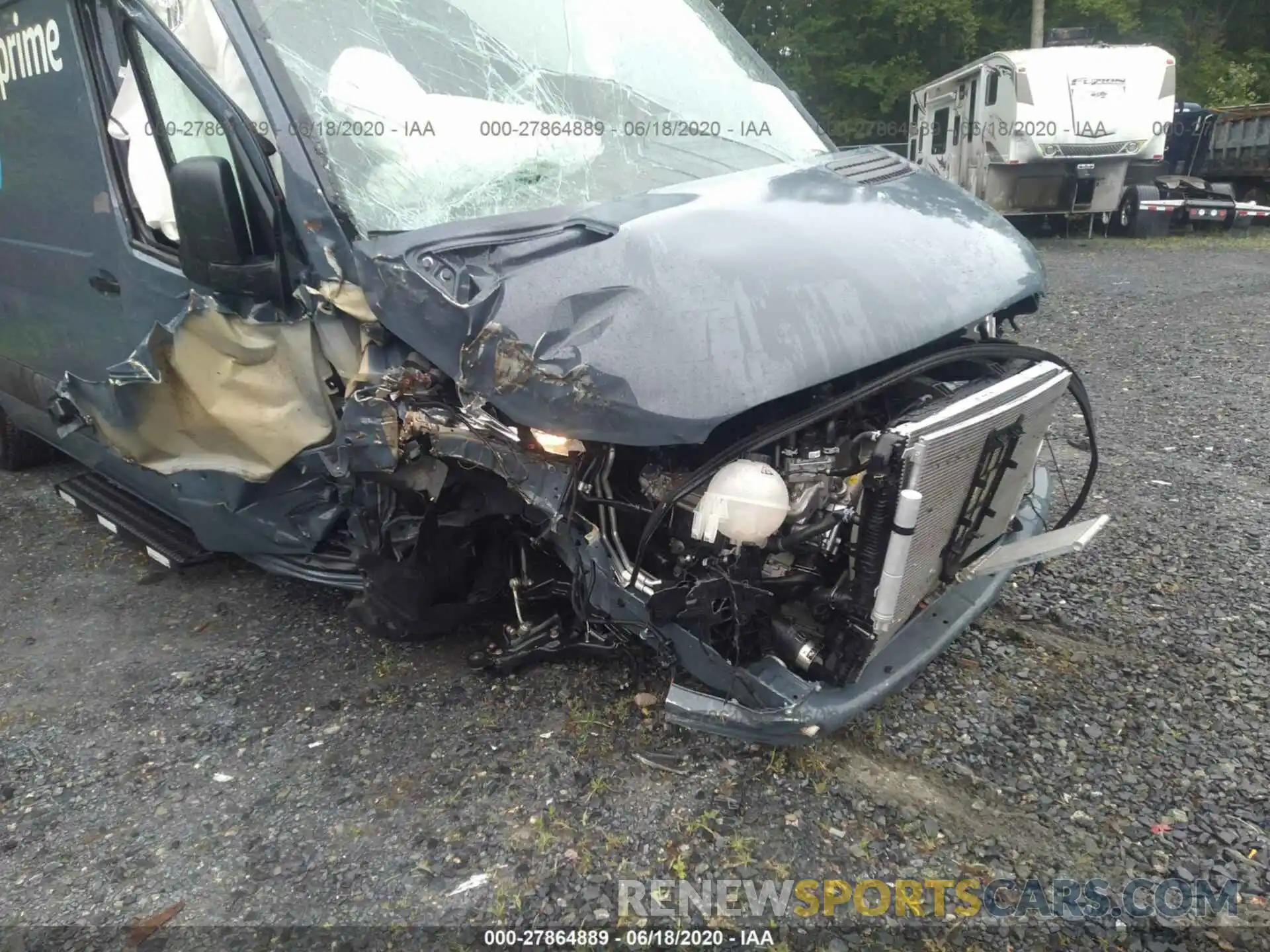 6 Photograph of a damaged car WD4PF1CD3KP146359 MERCEDES-BENZ SPRINTER VAN 2019