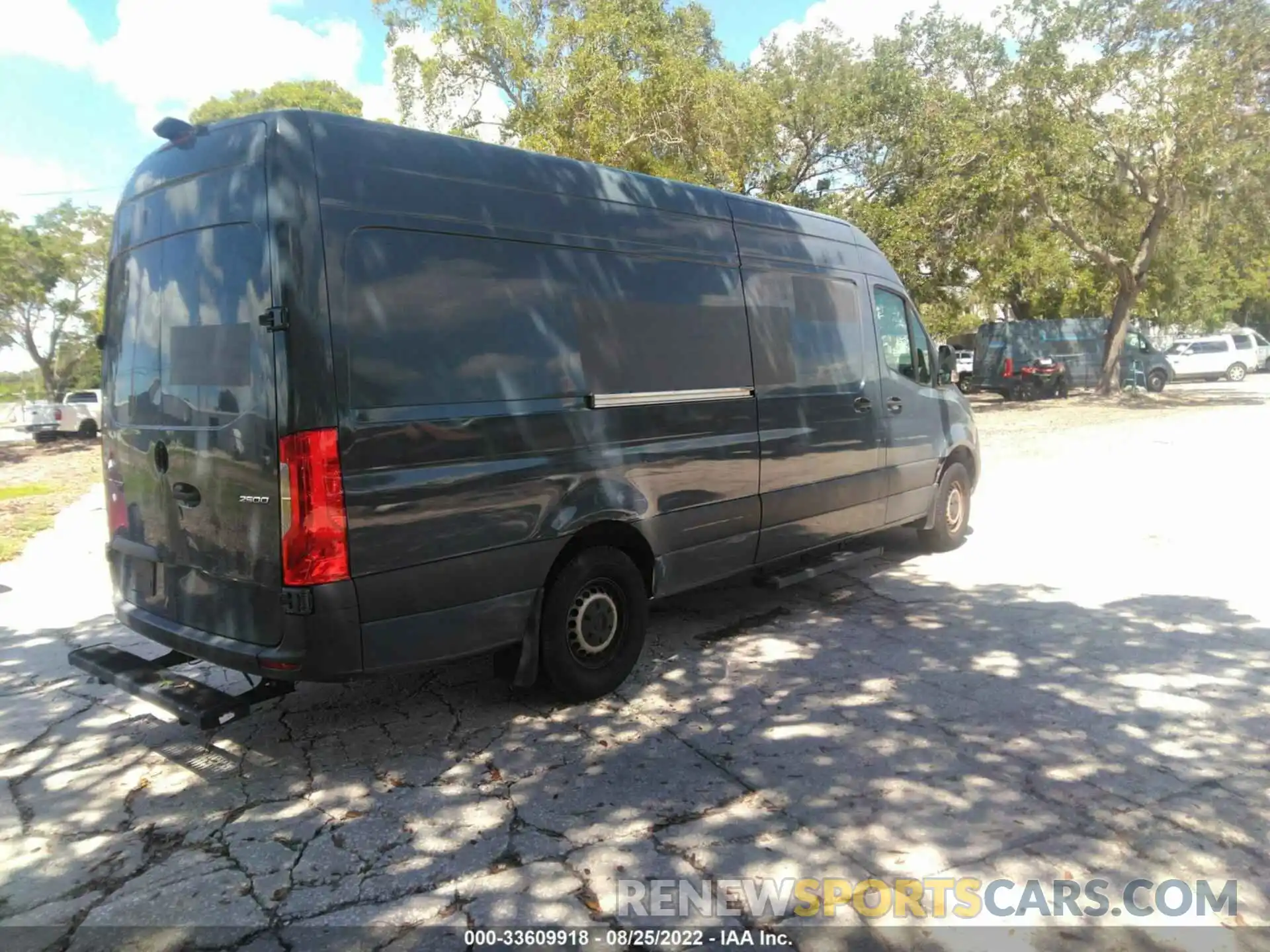 4 Фотография поврежденного автомобиля WD4PF1CD4KP119042 MERCEDES-BENZ SPRINTER VAN 2019