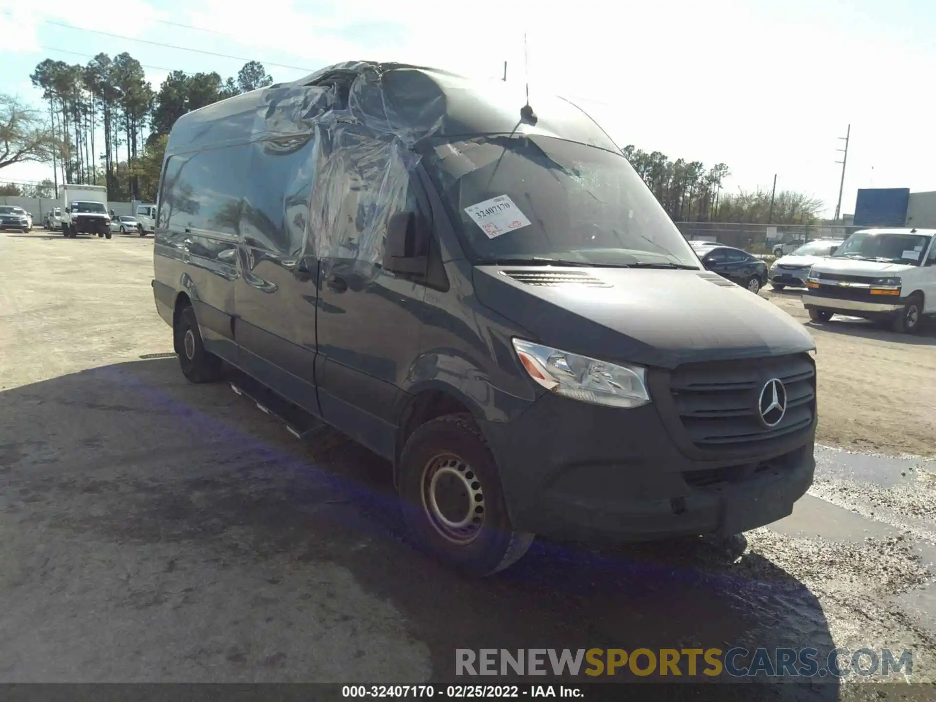 1 Photograph of a damaged car WD4PF1CD4KP138271 MERCEDES-BENZ SPRINTER VAN 2019