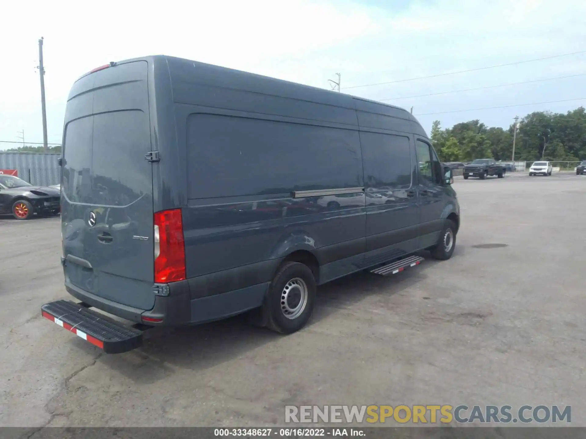 4 Фотография поврежденного автомобиля WD4PF1CD4KP141199 MERCEDES-BENZ SPRINTER VAN 2019