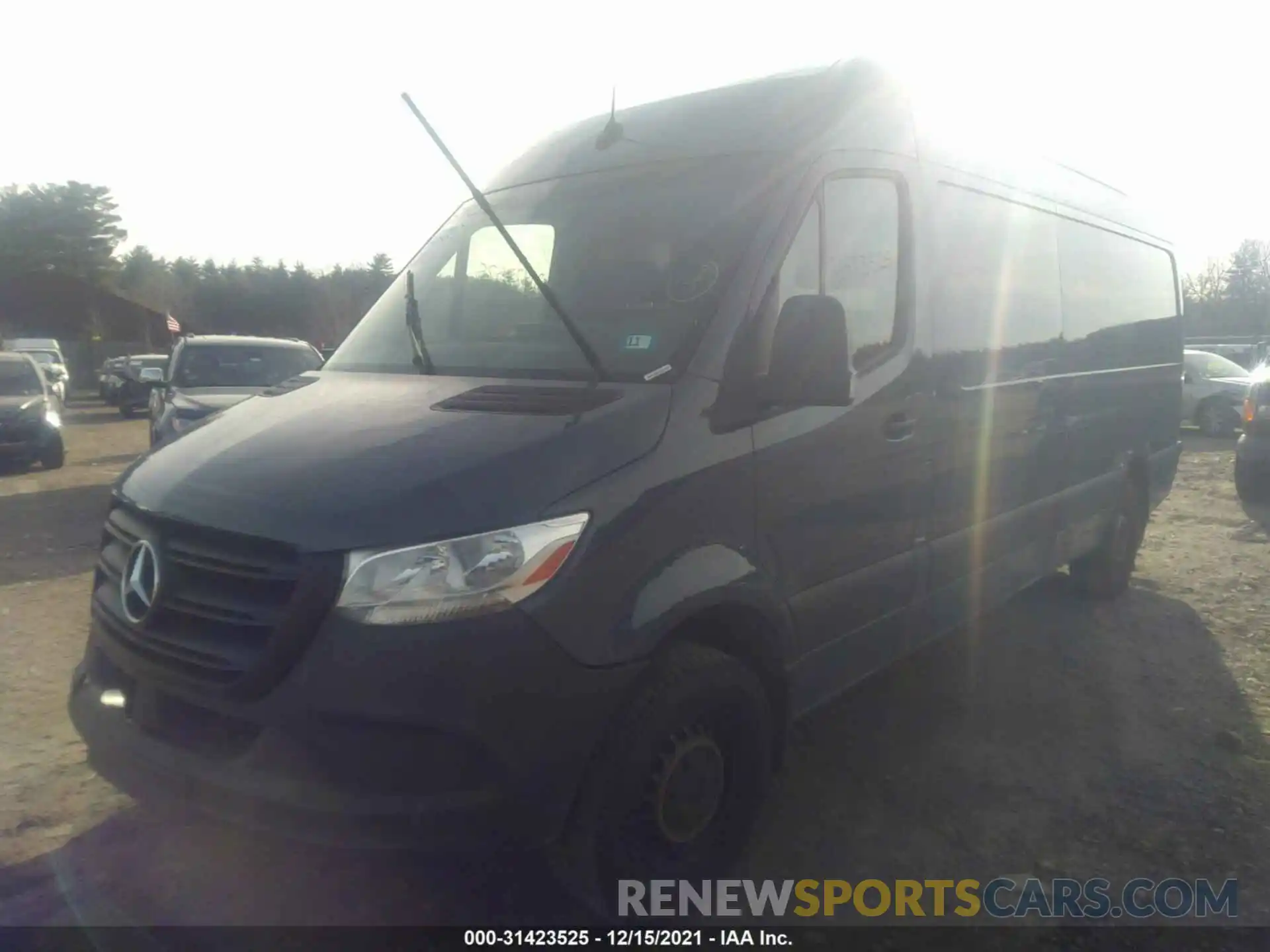 2 Фотография поврежденного автомобиля WD4PF1CD5KT011777 MERCEDES-BENZ SPRINTER VAN 2019