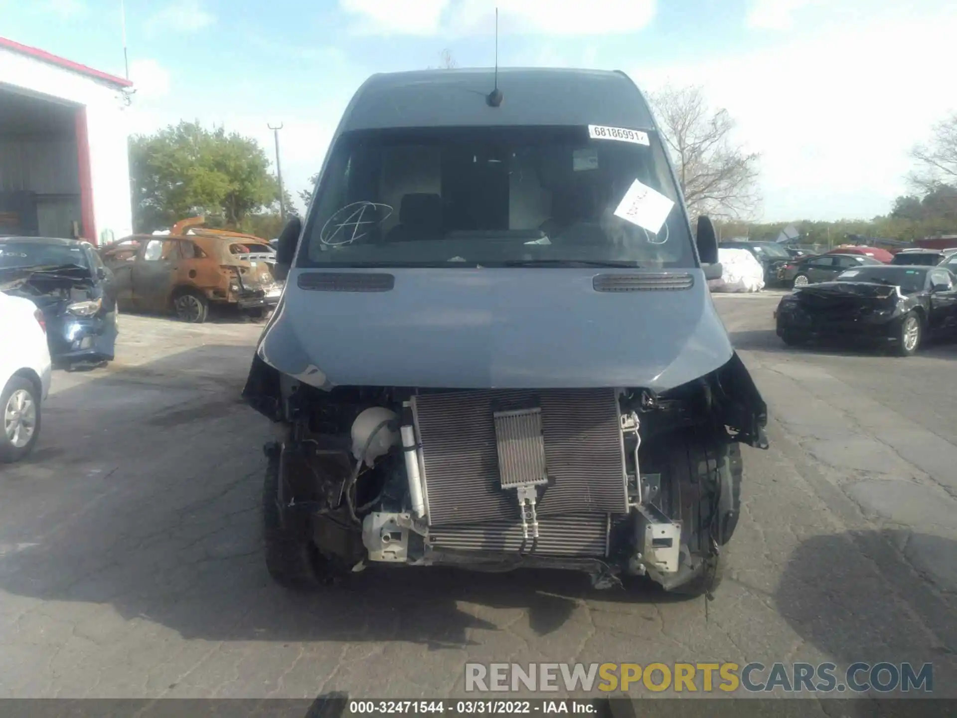 6 Photograph of a damaged car WD4PF1CD5KT013268 MERCEDES-BENZ SPRINTER VAN 2019