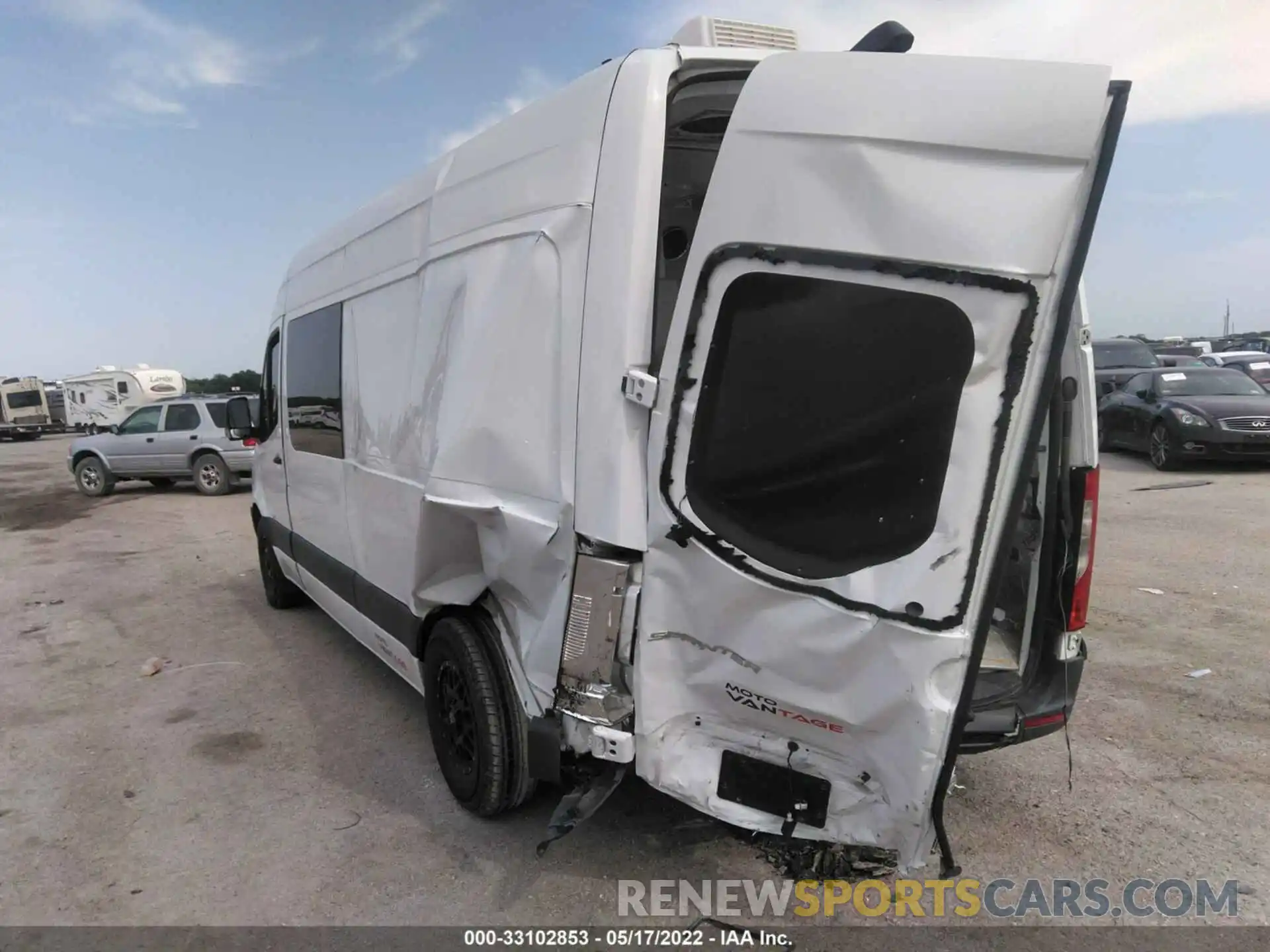 3 Photograph of a damaged car WD4PF1CD6KP072550 MERCEDES-BENZ SPRINTER VAN 2019