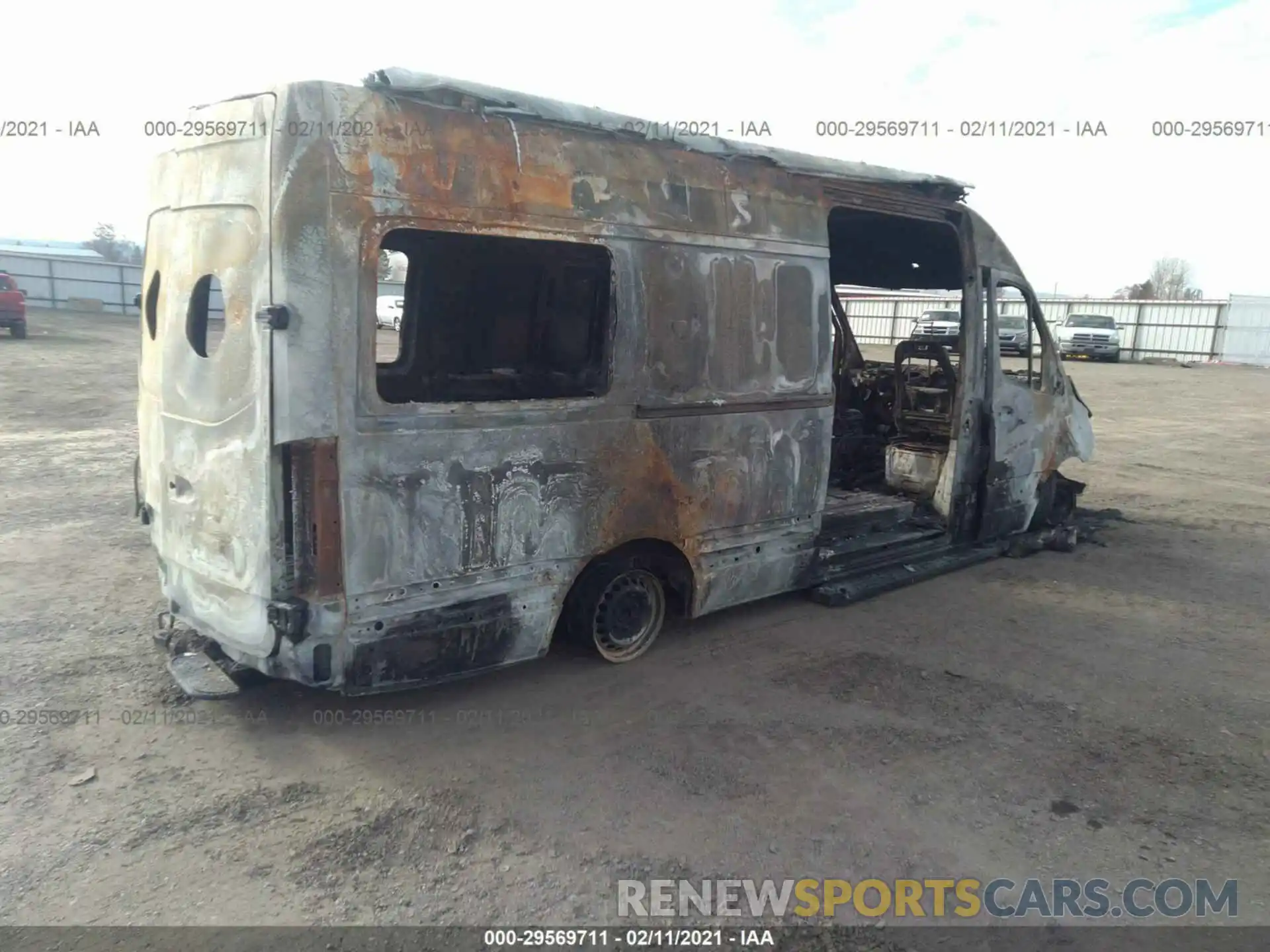 4 Photograph of a damaged car WD4PF1CD6KP168386 MERCEDES-BENZ SPRINTER VAN 2019