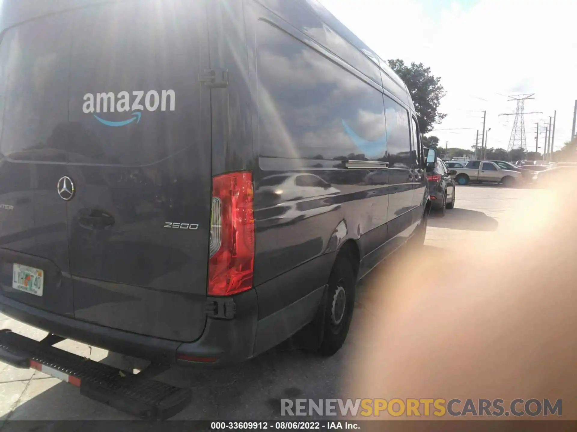 4 Photograph of a damaged car WD4PF1CD7KP113722 MERCEDES-BENZ SPRINTER VAN 2019