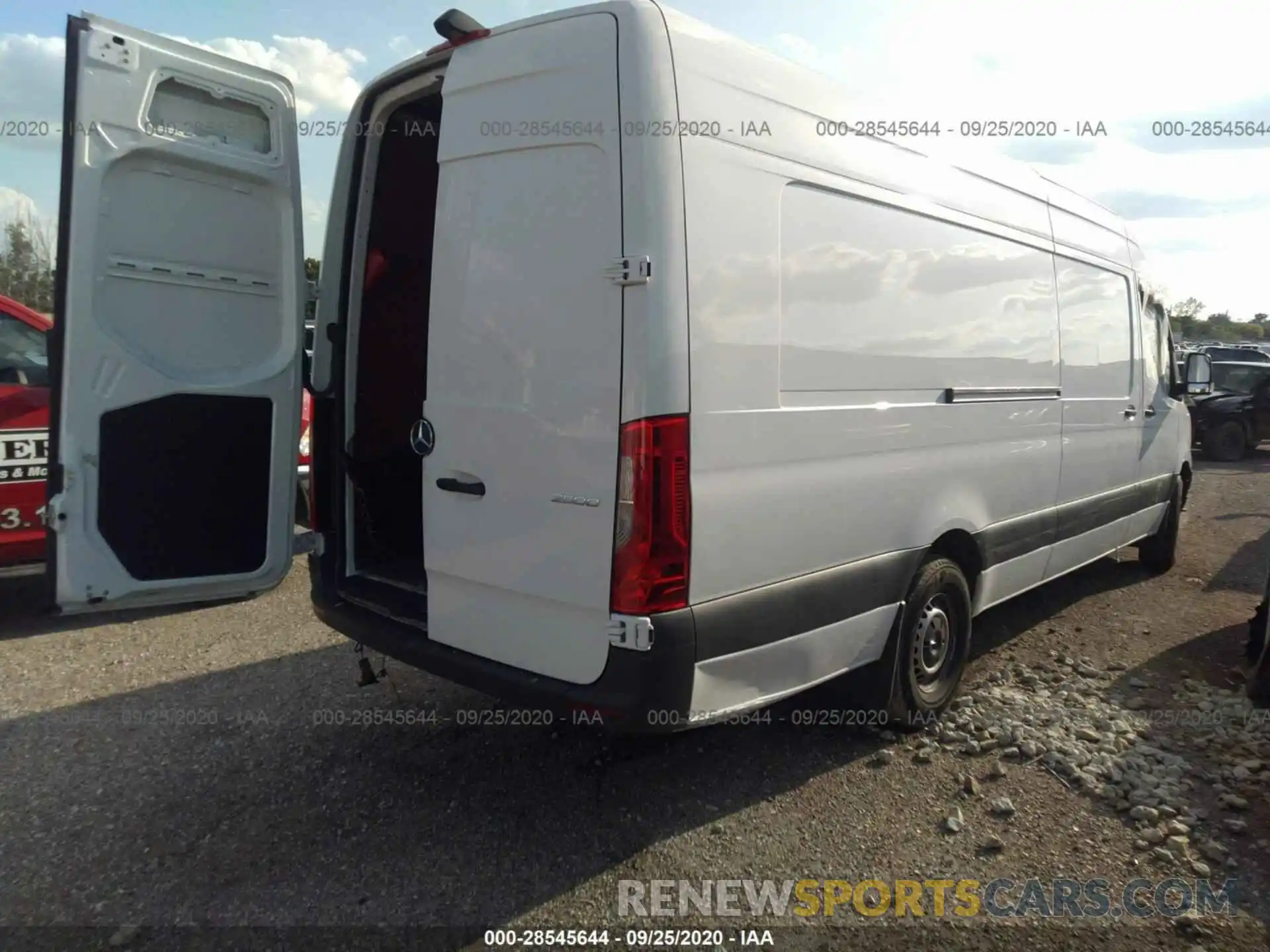 4 Фотография поврежденного автомобиля WD4PF1CD7KP158675 MERCEDES-BENZ SPRINTER VAN 2019