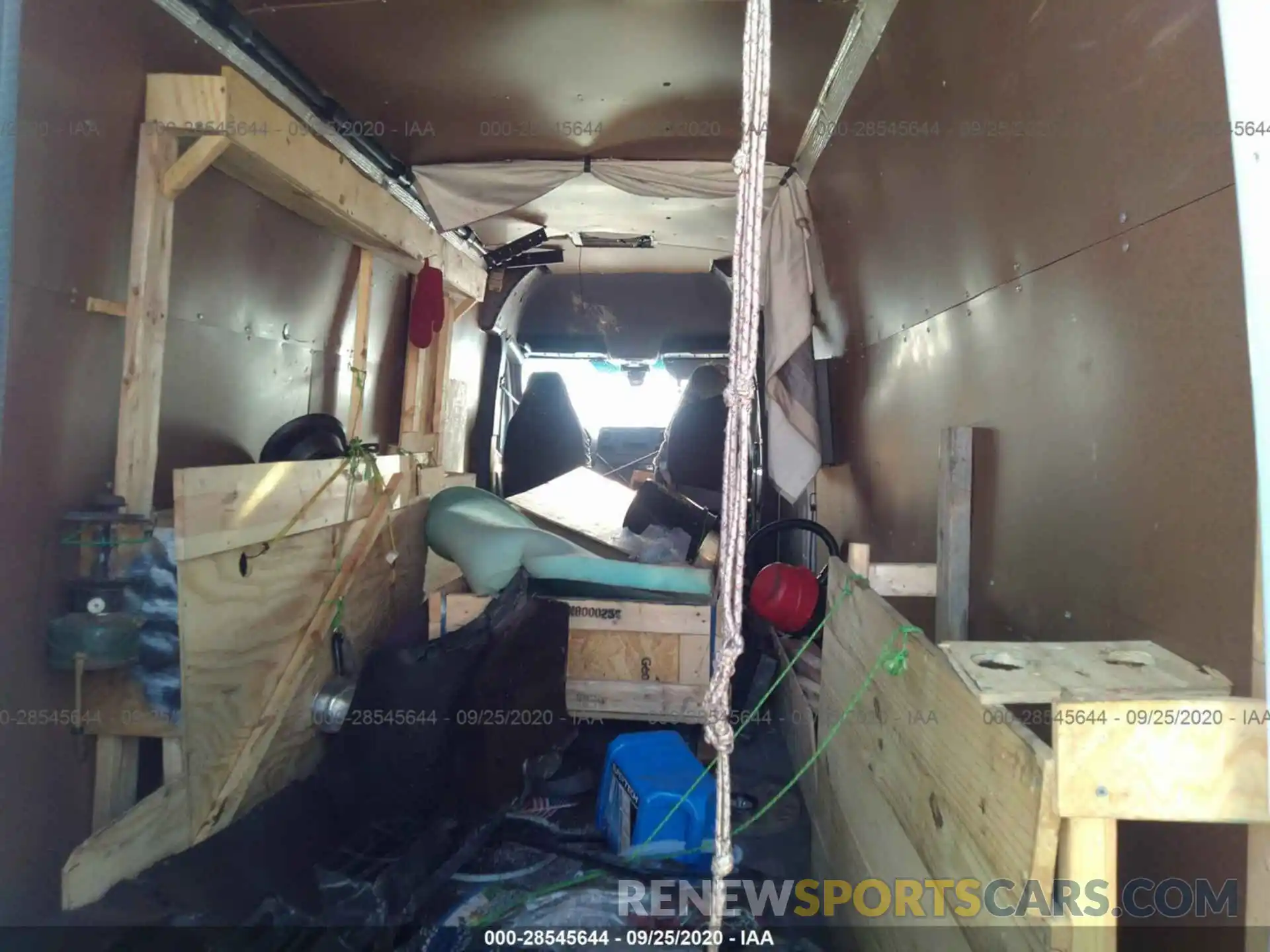 8 Photograph of a damaged car WD4PF1CD7KP158675 MERCEDES-BENZ SPRINTER VAN 2019