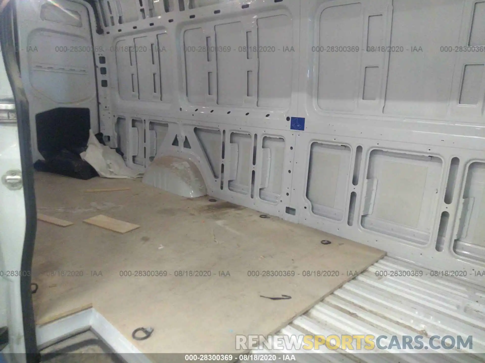 5 Photograph of a damaged car WD4PF1CD8KP069827 MERCEDES-BENZ SPRINTER VAN 2019