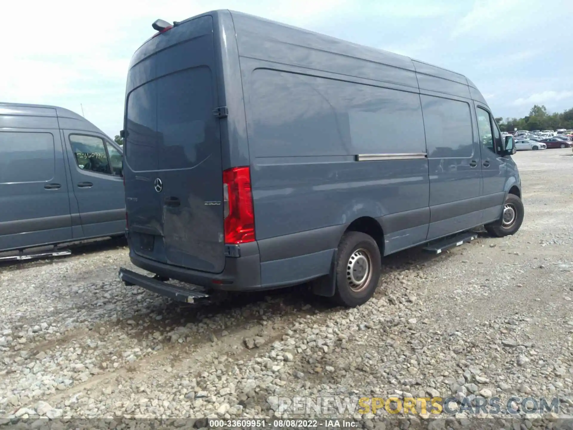 4 Фотография поврежденного автомобиля WD4PF1CD8KP142095 MERCEDES-BENZ SPRINTER VAN 2019