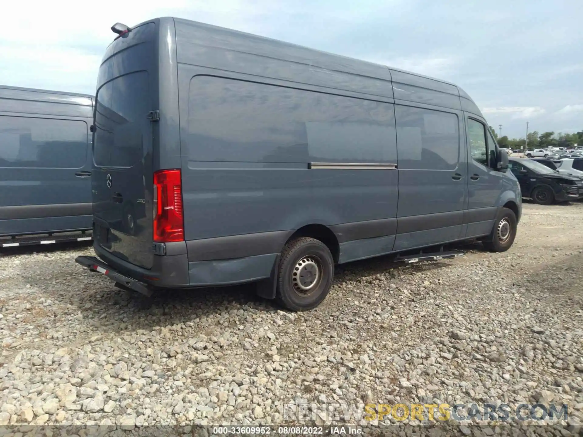 4 Фотография поврежденного автомобиля WD4PF1CD8KP143831 MERCEDES-BENZ SPRINTER VAN 2019