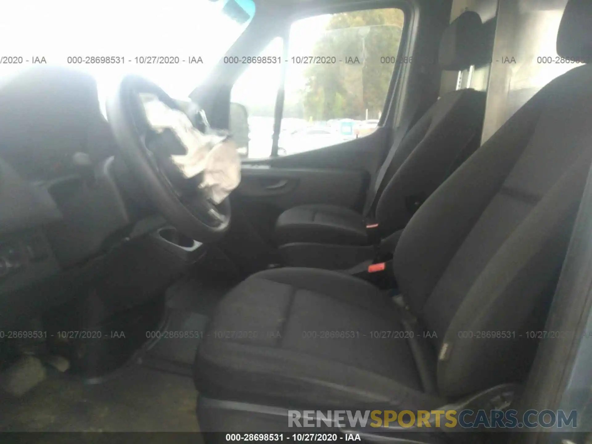 8 Photograph of a damaged car WD4PF1CD9KP114578 MERCEDES-BENZ SPRINTER VAN 2019