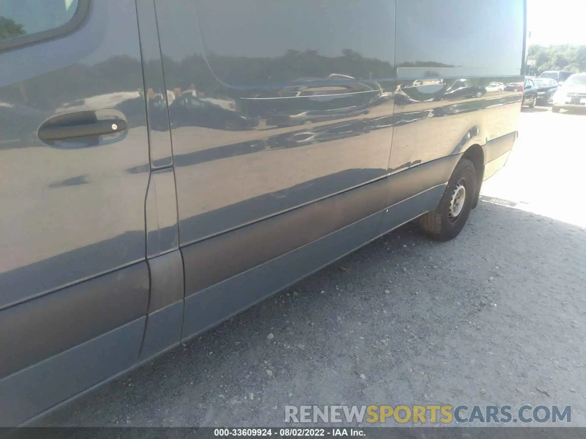 6 Photograph of a damaged car WD4PF1CD9KP122034 MERCEDES-BENZ SPRINTER VAN 2019