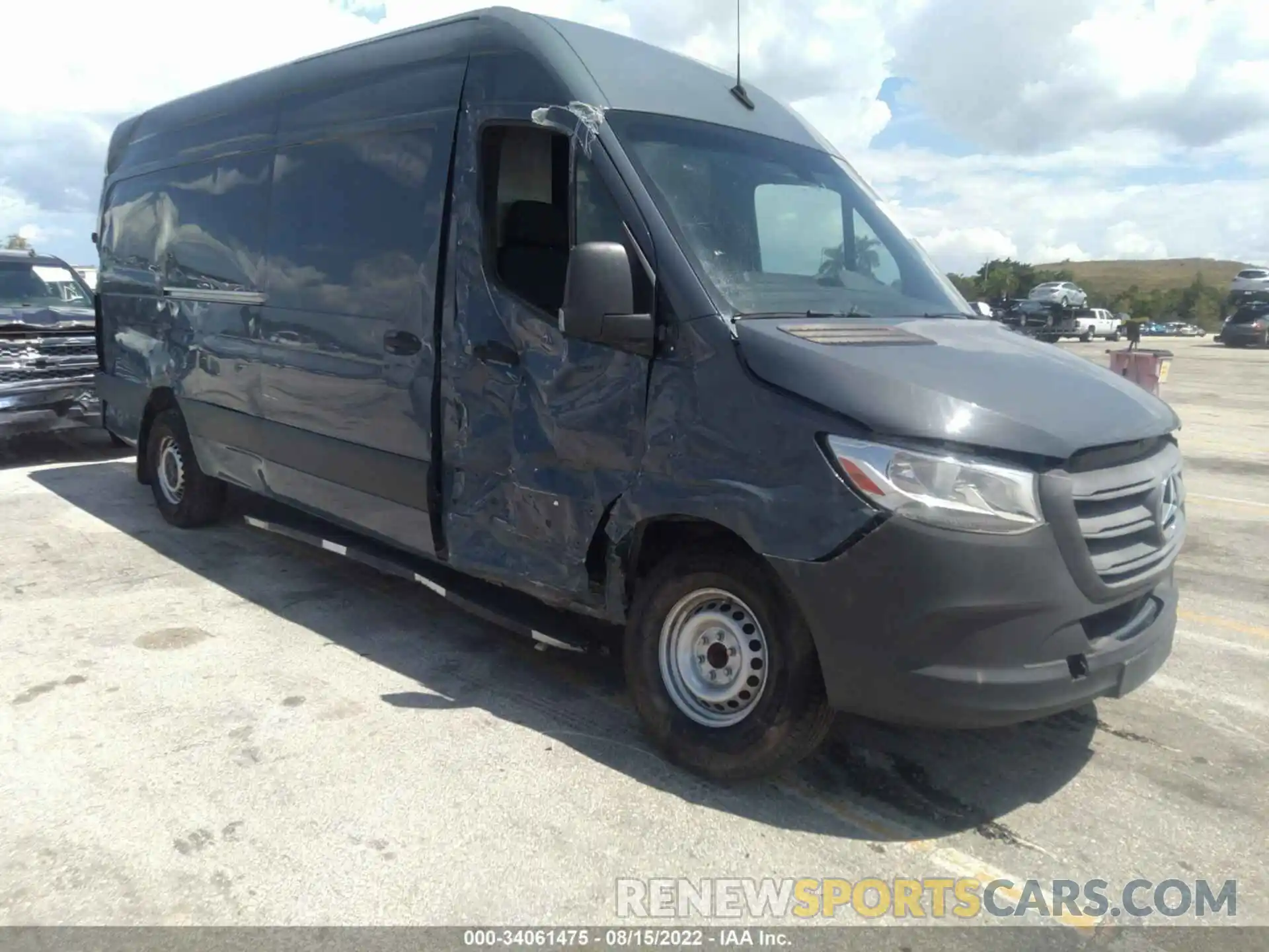 1 Photograph of a damaged car WD4PF1CD9KP133051 MERCEDES-BENZ SPRINTER VAN 2019