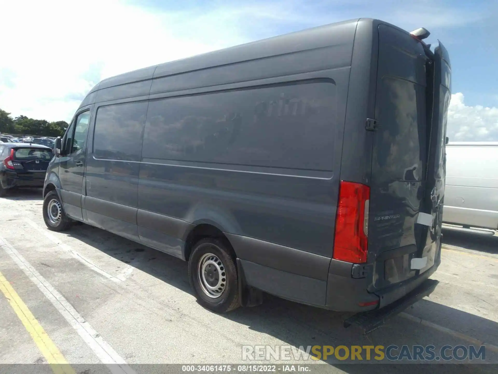 3 Фотография поврежденного автомобиля WD4PF1CD9KP133051 MERCEDES-BENZ SPRINTER VAN 2019