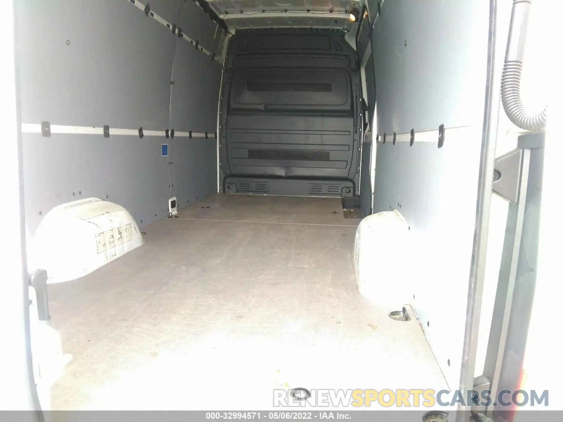 8 Photograph of a damaged car WD4PF1CD9KP168382 MERCEDES-BENZ SPRINTER VAN 2019