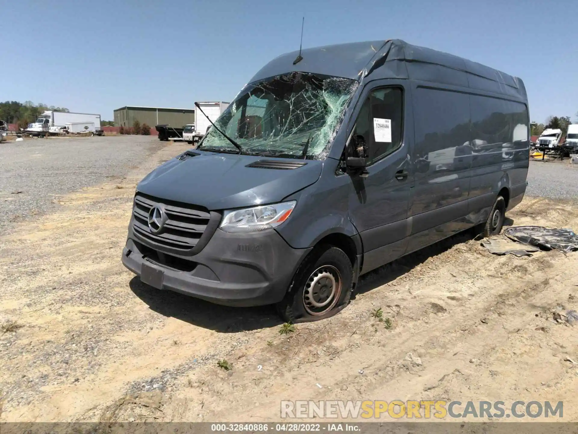 2 Фотография поврежденного автомобиля WD4PF1CD9KT006906 MERCEDES-BENZ SPRINTER VAN 2019