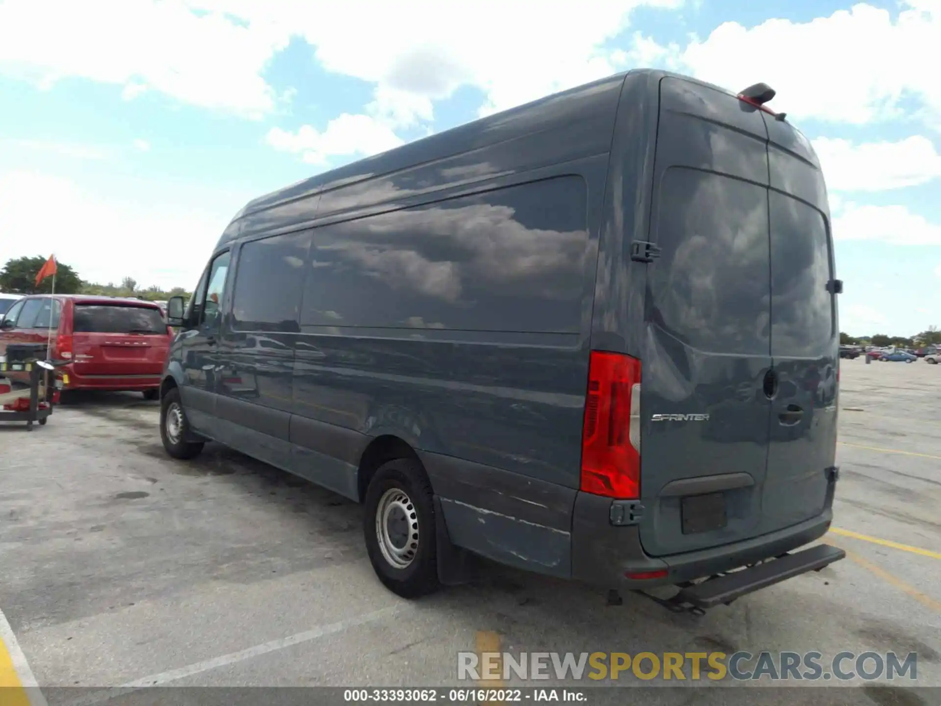 3 Photograph of a damaged car WD4PF1CDXKP111804 MERCEDES-BENZ SPRINTER VAN 2019