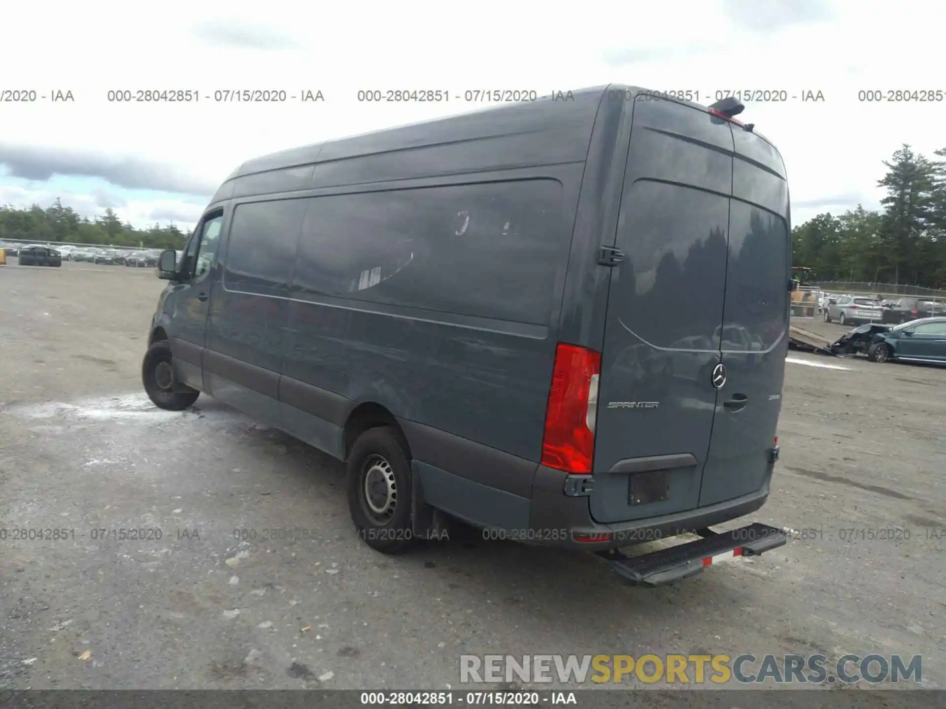 3 Фотография поврежденного автомобиля WD4PF1CDXKP139621 MERCEDES-BENZ SPRINTER VAN 2019