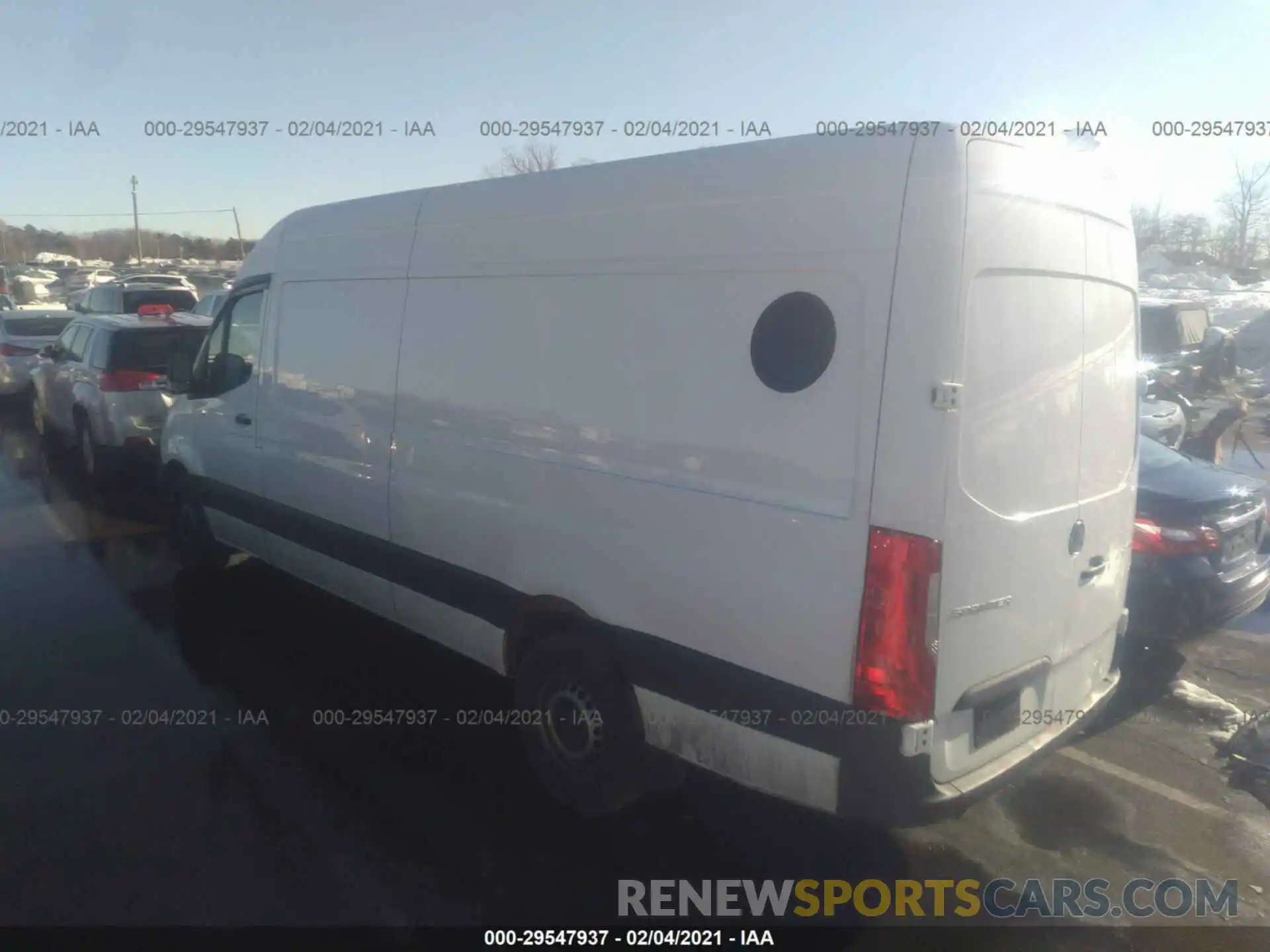 3 Фотография поврежденного автомобиля WD4PF1ED1KT013460 MERCEDES-BENZ SPRINTER VAN 2019