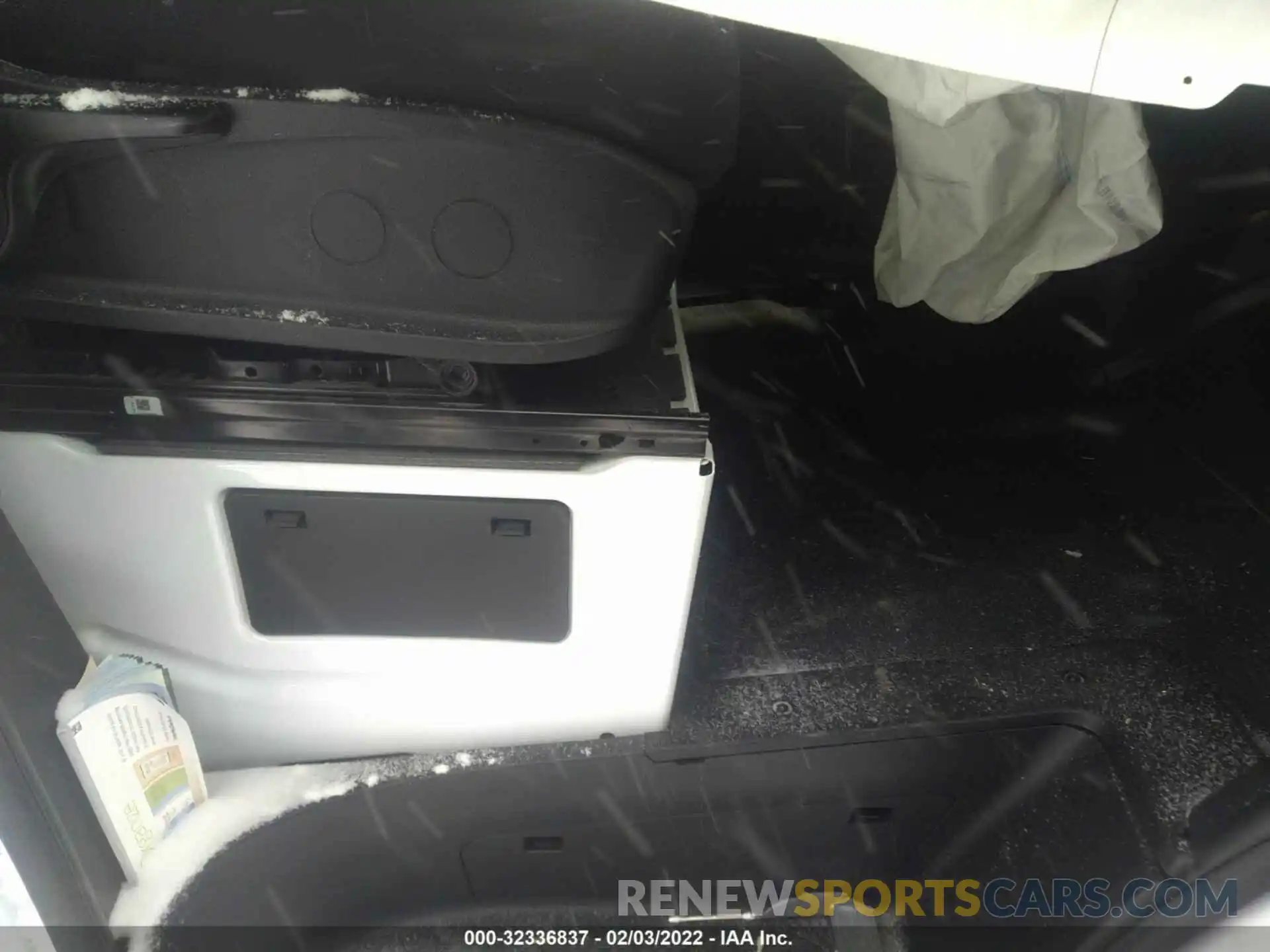 5 Photograph of a damaged car WD4PF1ED2KT014696 MERCEDES-BENZ SPRINTER VAN 2019