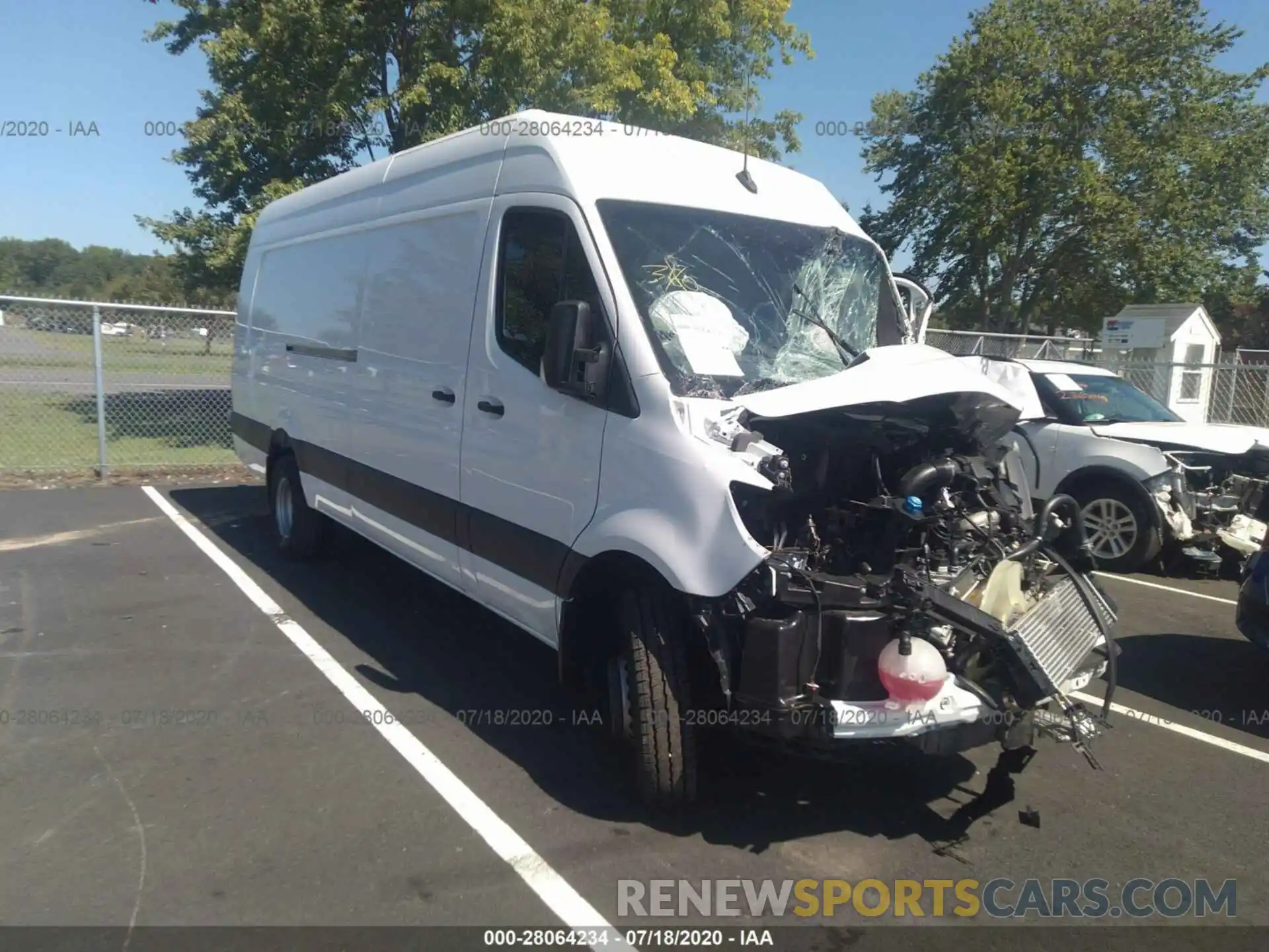 1 Photograph of a damaged car WD4PF4CDXKP171325 MERCEDES-BENZ SPRINTER VAN 2019