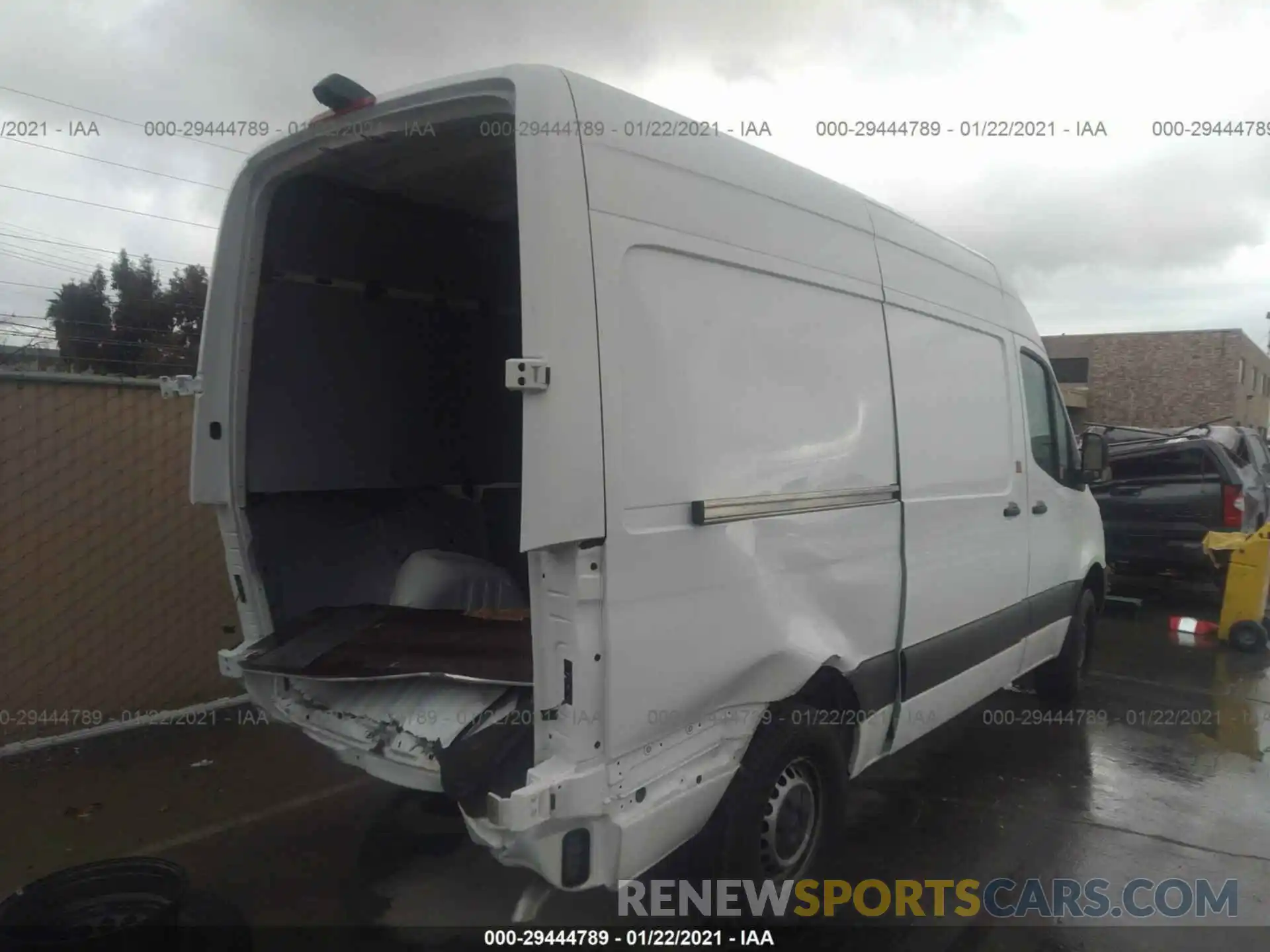 4 Photograph of a damaged car W1W4EBHY1LT027868 MERCEDES-BENZ SPRINTER VAN 2020