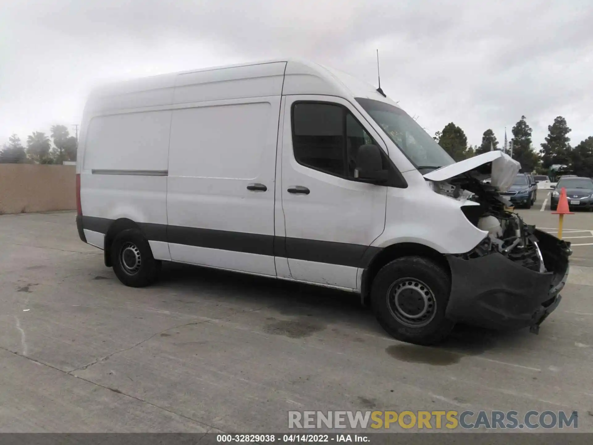 1 Photograph of a damaged car W1W4EBHY4LP256232 MERCEDES-BENZ SPRINTER VAN 2020