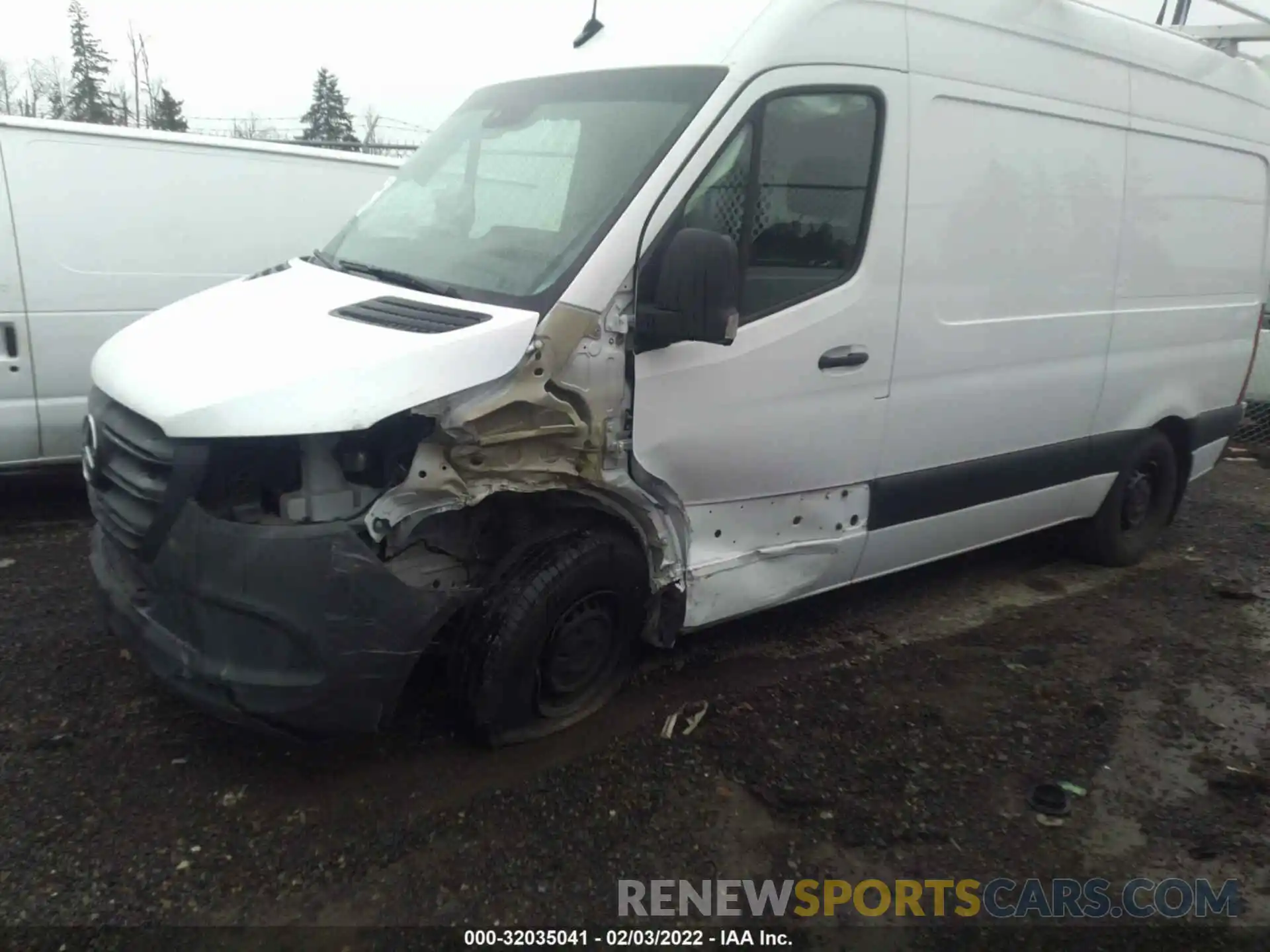 2 Photograph of a damaged car W1W4EBHY4LT028786 MERCEDES-BENZ SPRINTER VAN 2020