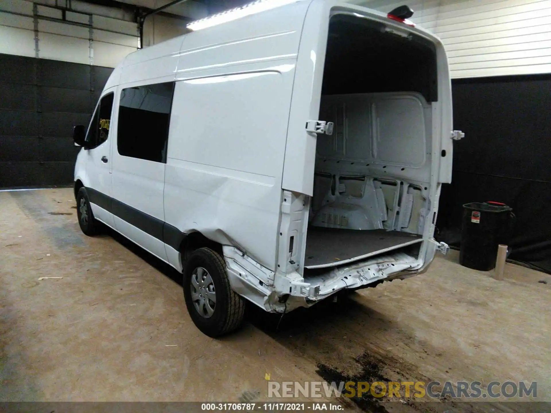 3 Photograph of a damaged car W1W4EBHY5LP254411 MERCEDES-BENZ SPRINTER VAN 2020