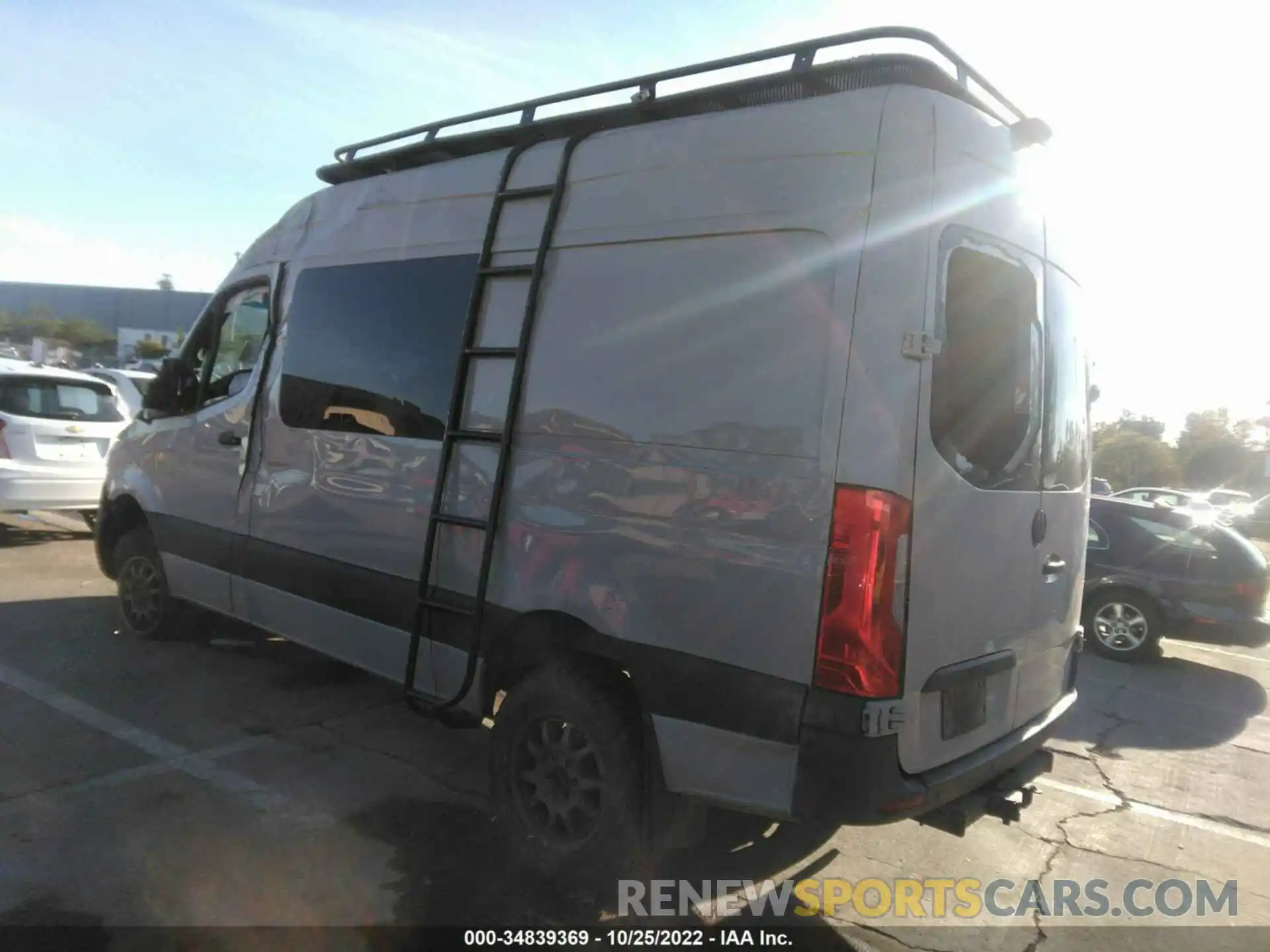 3 Photograph of a damaged car W1W4EBVY1LT030421 MERCEDES-BENZ SPRINTER VAN 2020