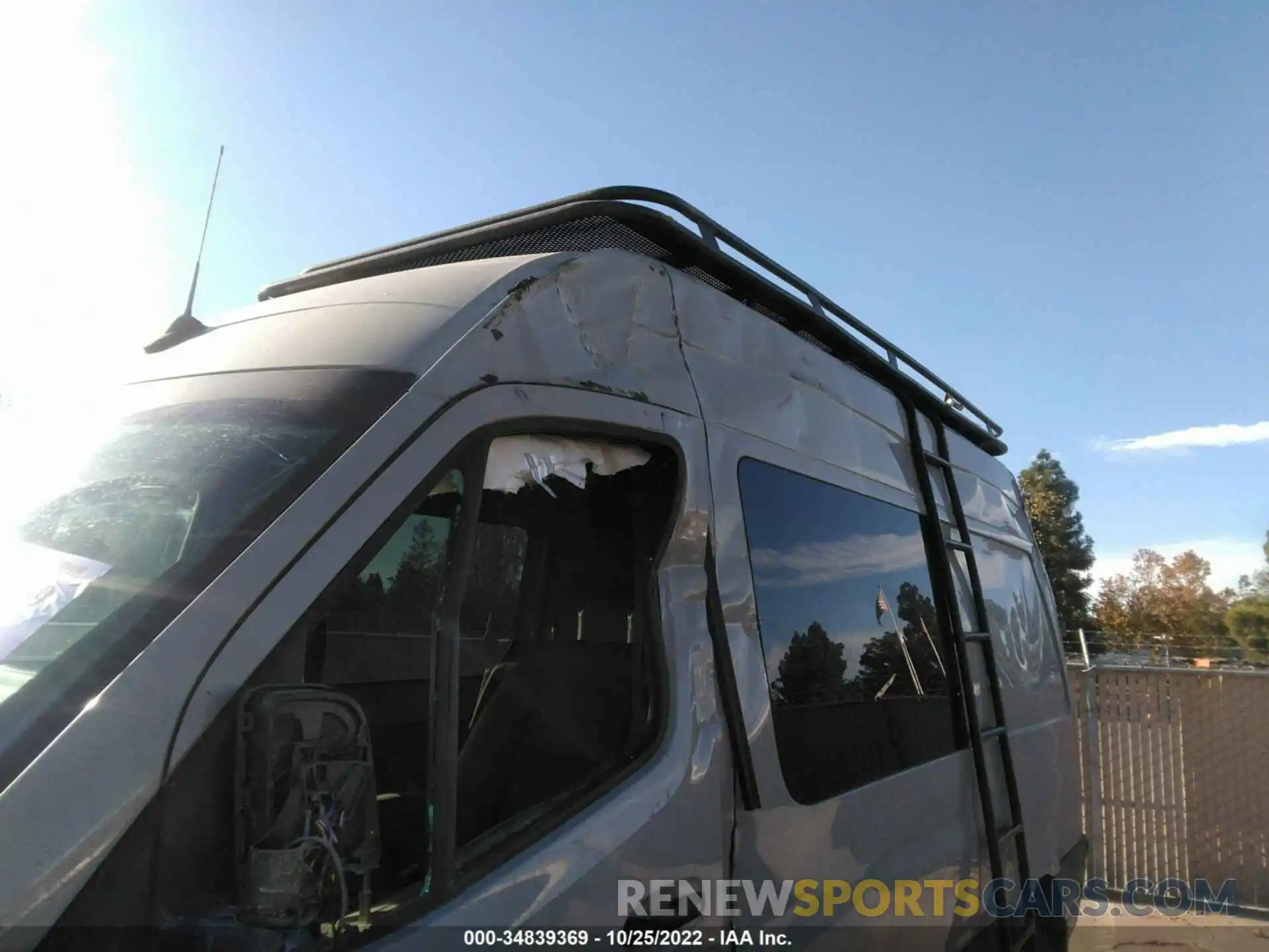 6 Photograph of a damaged car W1W4EBVY1LT030421 MERCEDES-BENZ SPRINTER VAN 2020