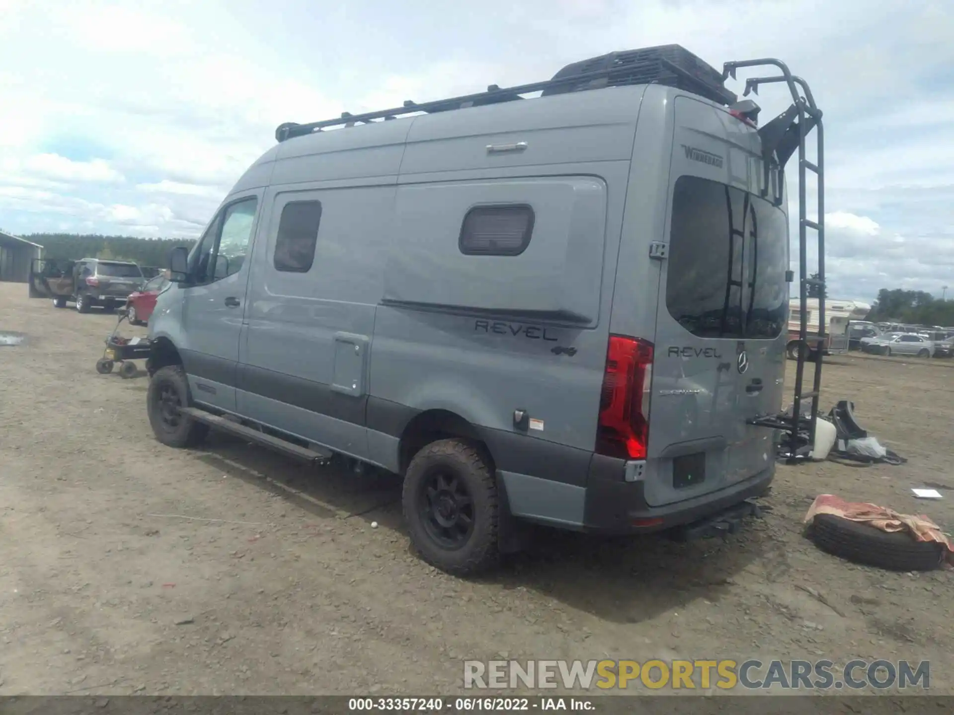 3 Photograph of a damaged car W1W4EBVY8LP282370 MERCEDES-BENZ SPRINTER VAN 2020