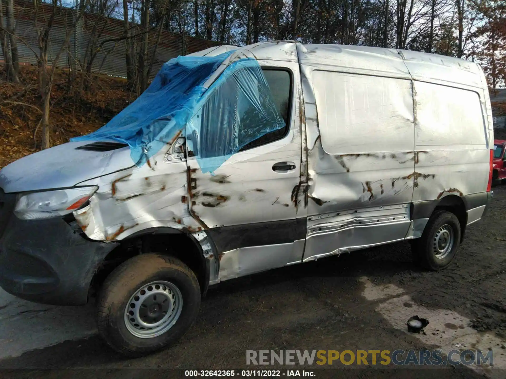 6 Photograph of a damaged car W1W4EBVYXLT033298 MERCEDES-BENZ SPRINTER VAN 2020