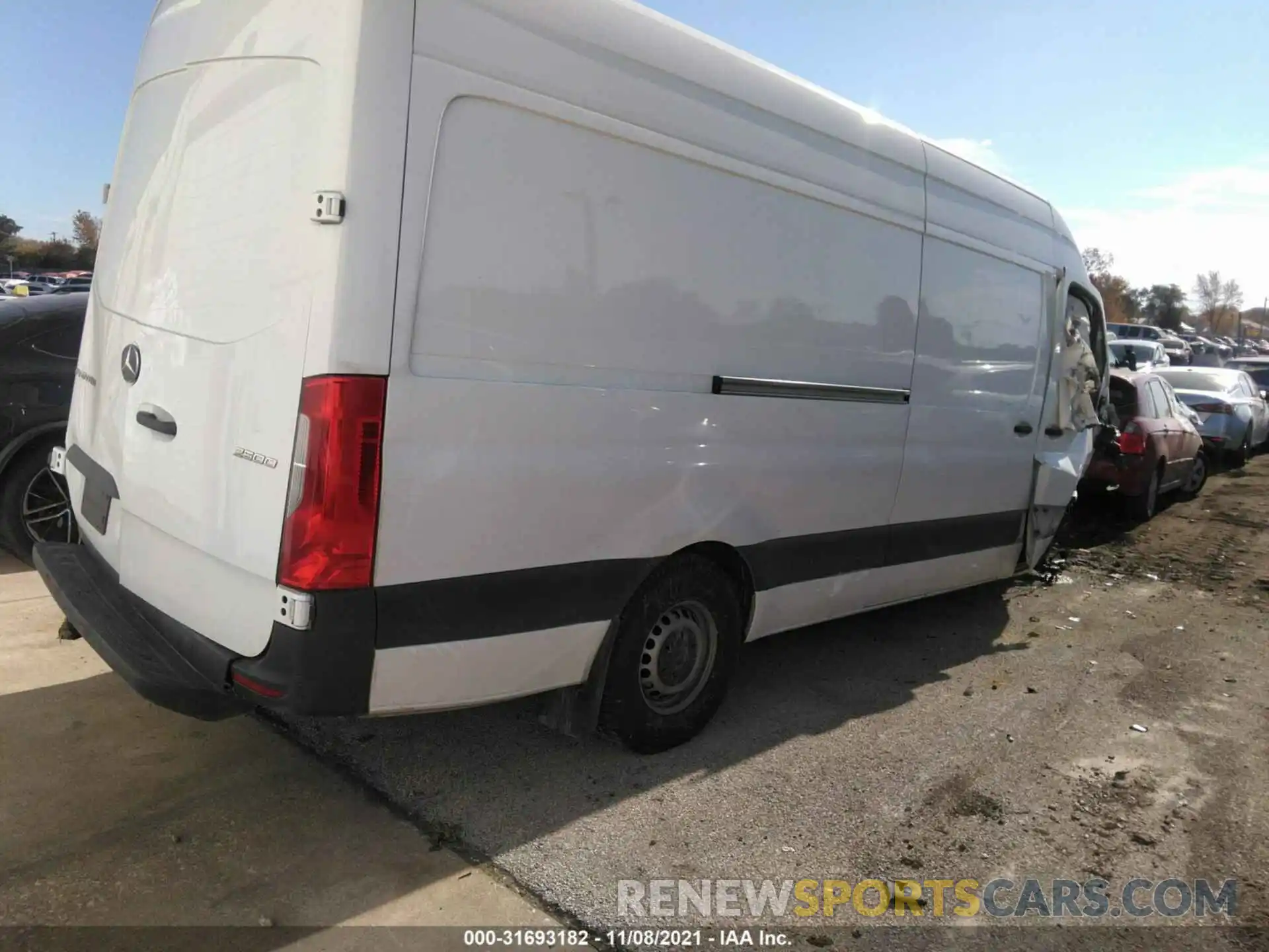 4 Фотография поврежденного автомобиля W1W4ECHY2LT044121 MERCEDES-BENZ SPRINTER VAN 2020