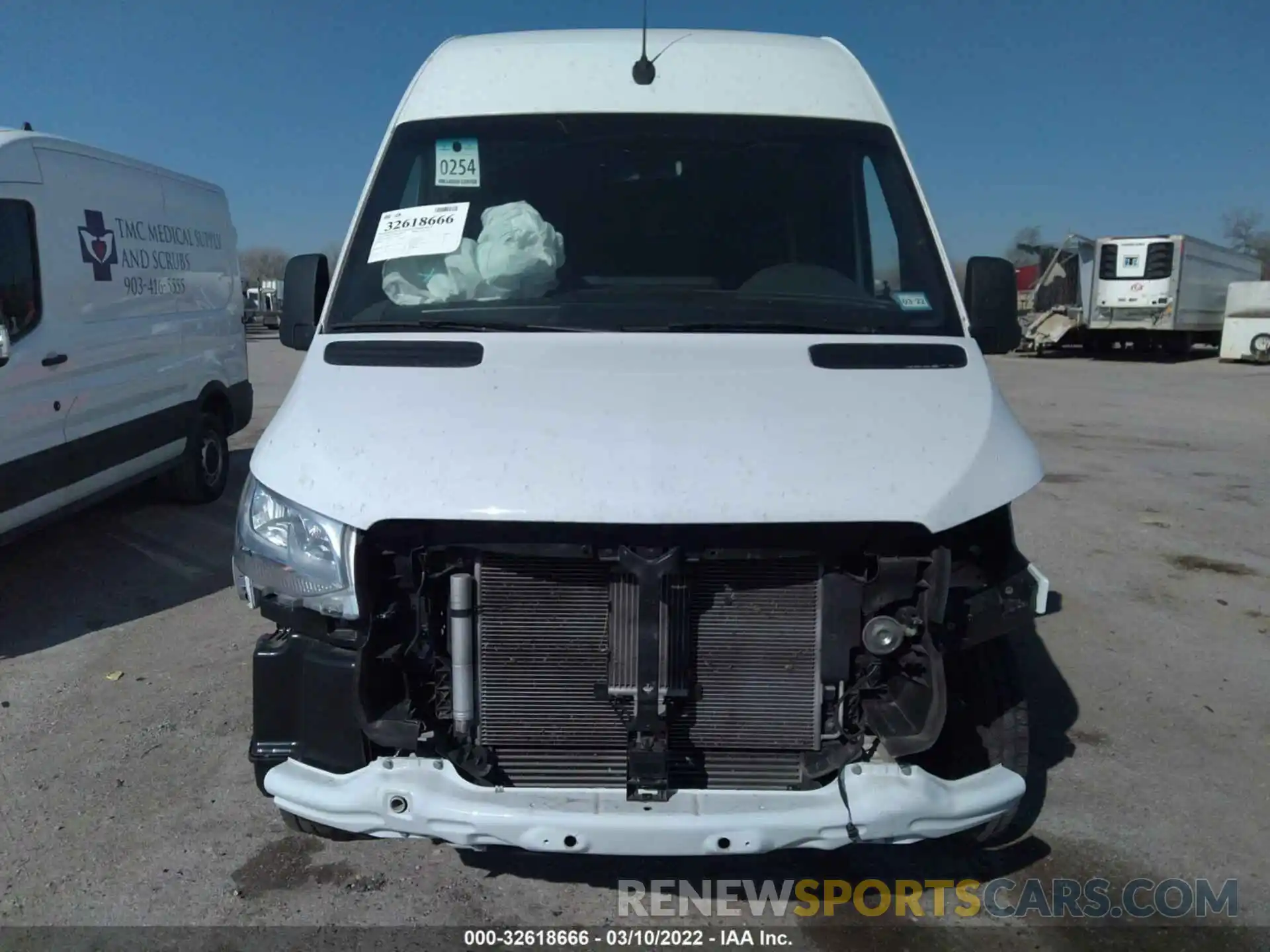 6 Photograph of a damaged car W1W4ECHY4LP309811 MERCEDES-BENZ SPRINTER VAN 2020