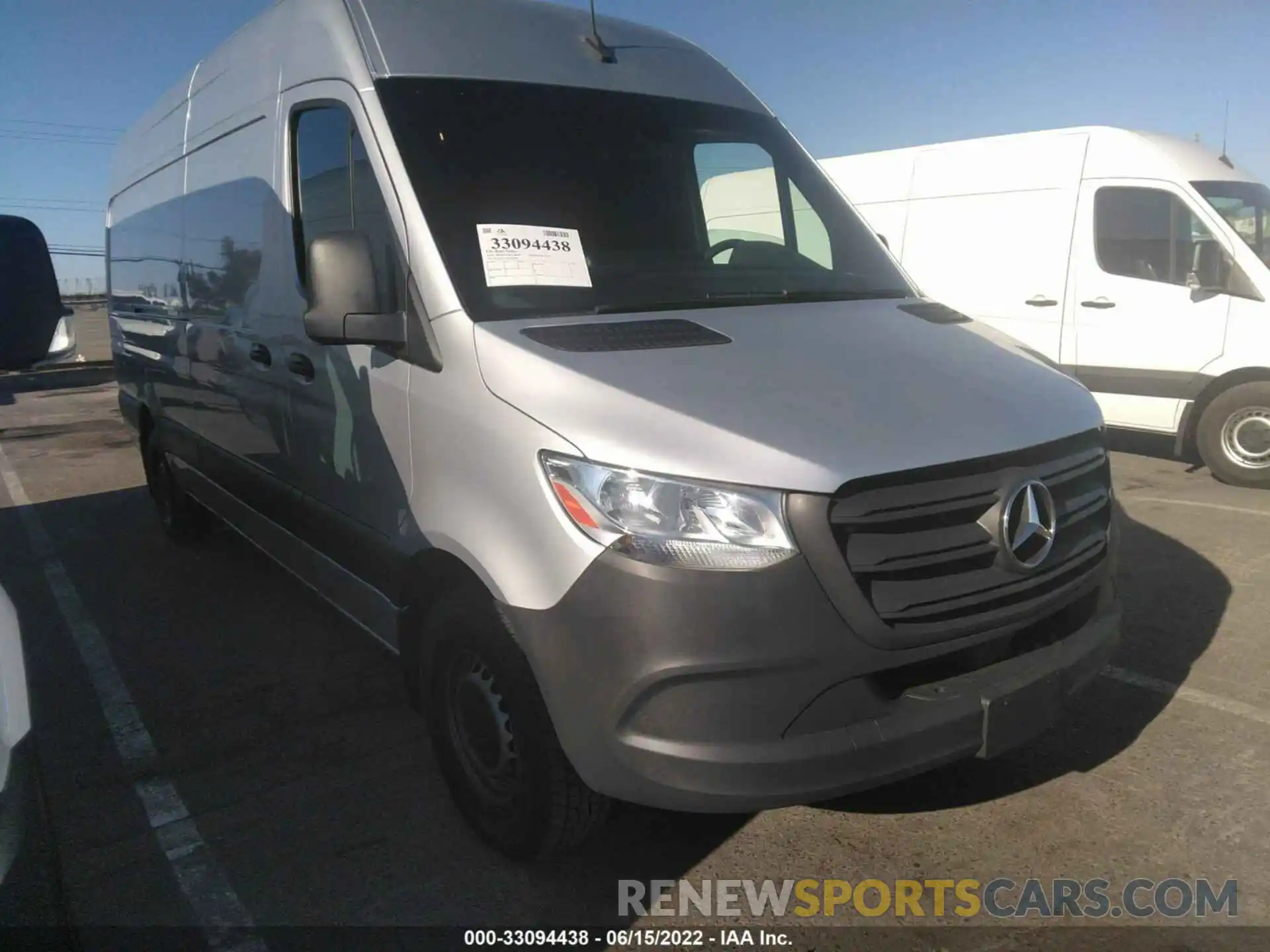 1 Фотография поврежденного автомобиля W1W4ECHY8LT024908 MERCEDES-BENZ SPRINTER VAN 2020