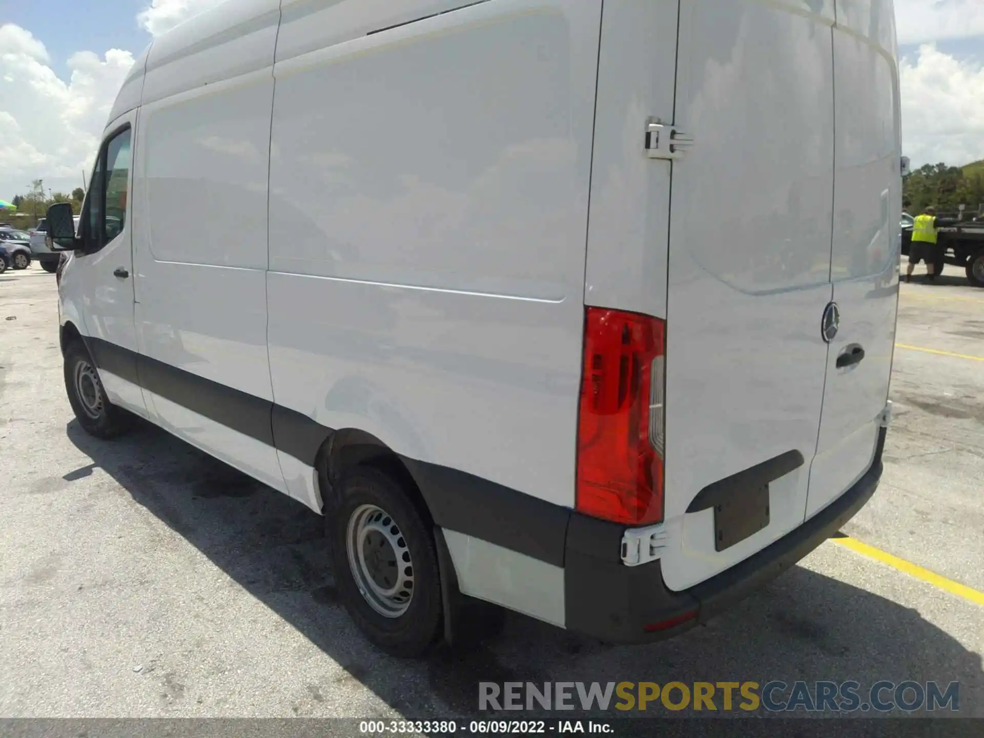 3 Фотография поврежденного автомобиля W1W40BHY6MT045511 MERCEDES-BENZ SPRINTER VAN 2021