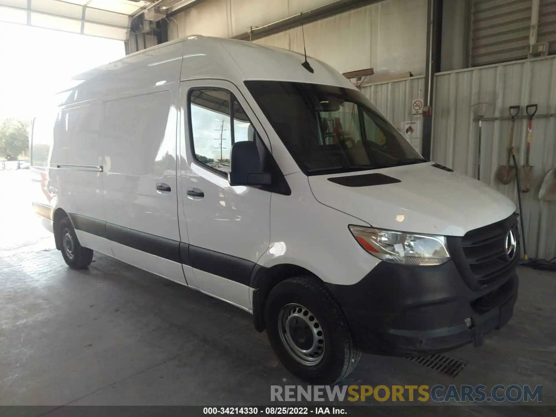 1 Фотография поврежденного автомобиля W1W40CHY0MT051553 MERCEDES-BENZ SPRINTER VAN 2021