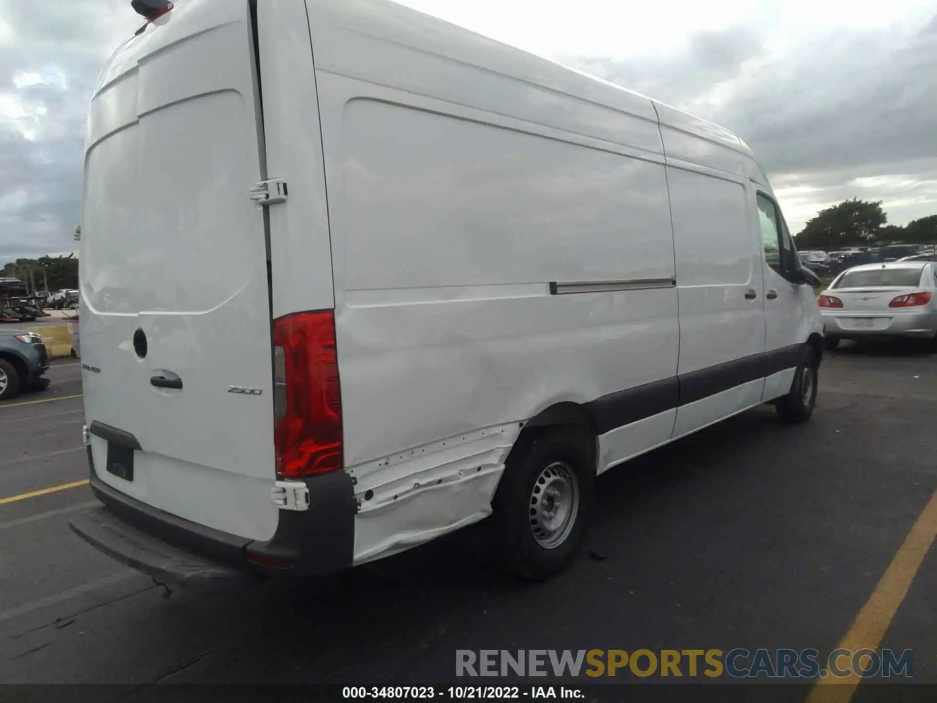 4 Photograph of a damaged car W1W40CHY4MT052818 MERCEDES-BENZ SPRINTER VAN 2021