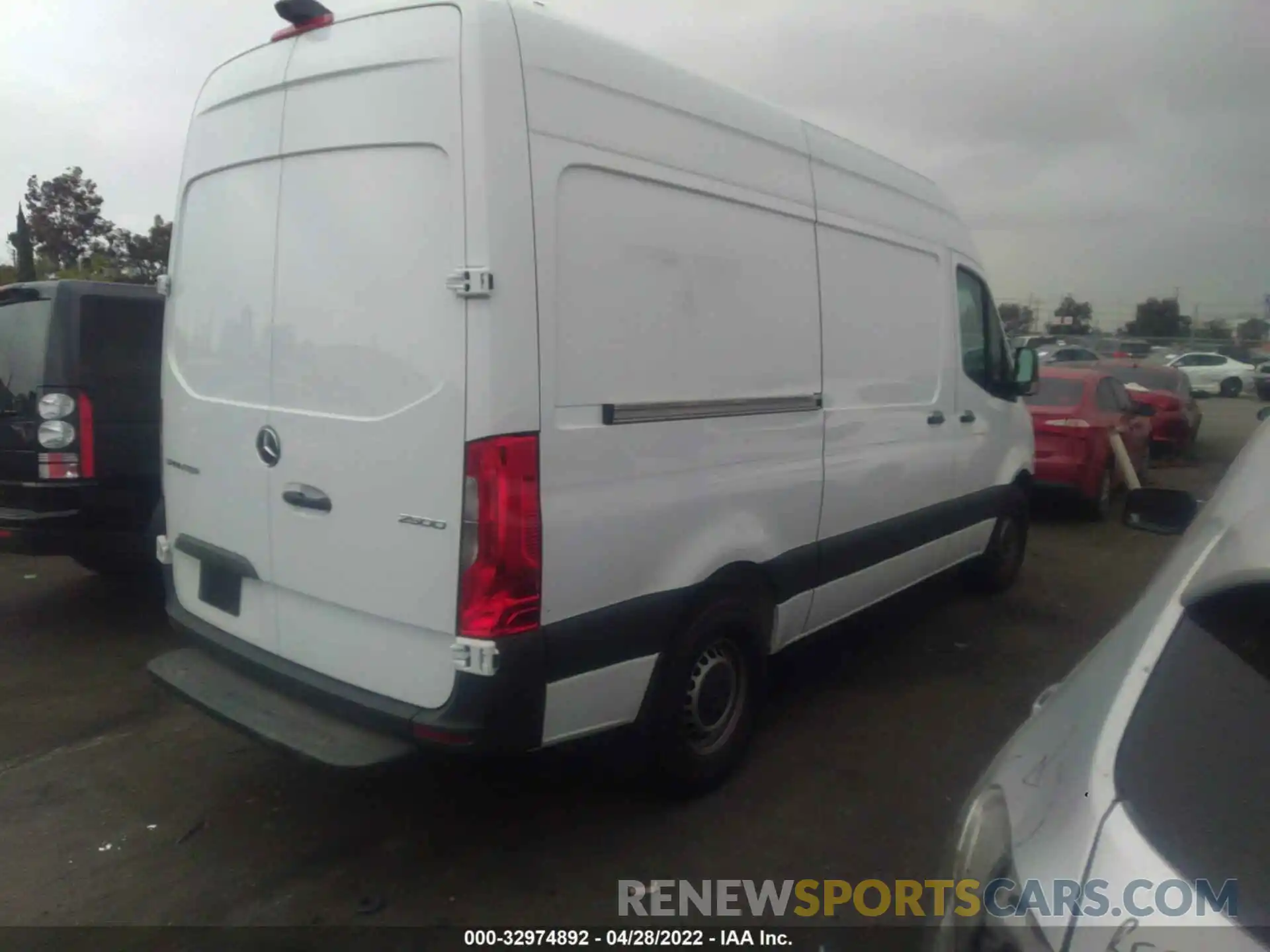 4 Фотография поврежденного автомобиля W1W4DBHY9MT045409 MERCEDES-BENZ SPRINTER VAN 2021